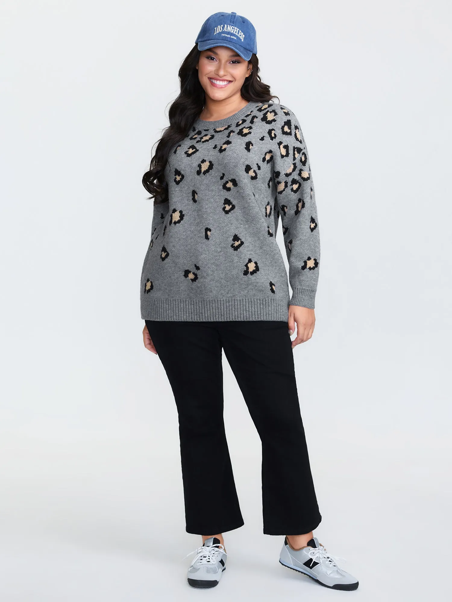Leopard Pattern Jacquard Ribbed Hem Pullover sold by Bloomchic product image thumbnail 3