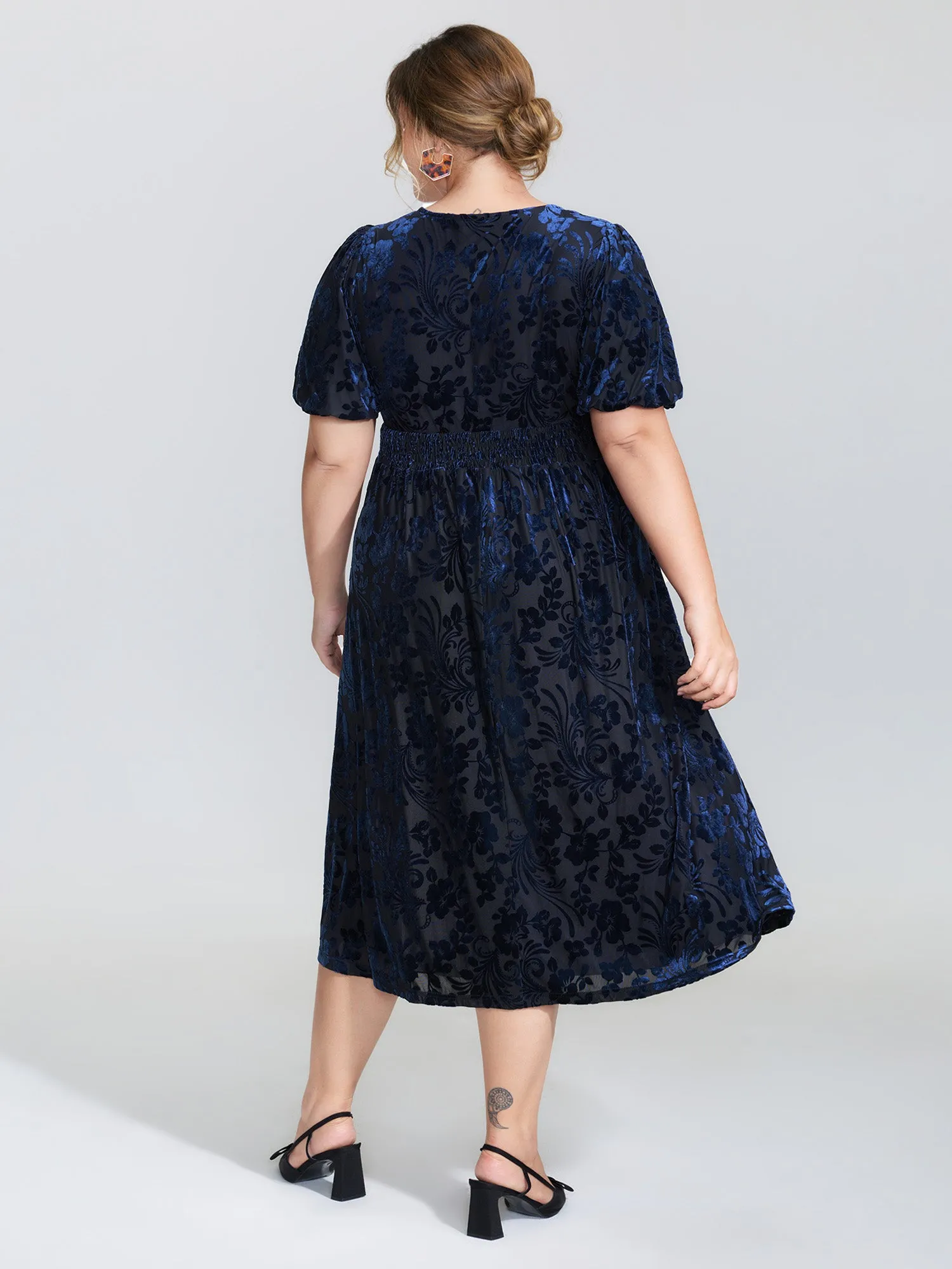 Flocked Laser Cut Pleated Waist Midi Dress sold by Bloomchic product image thumbnail 4