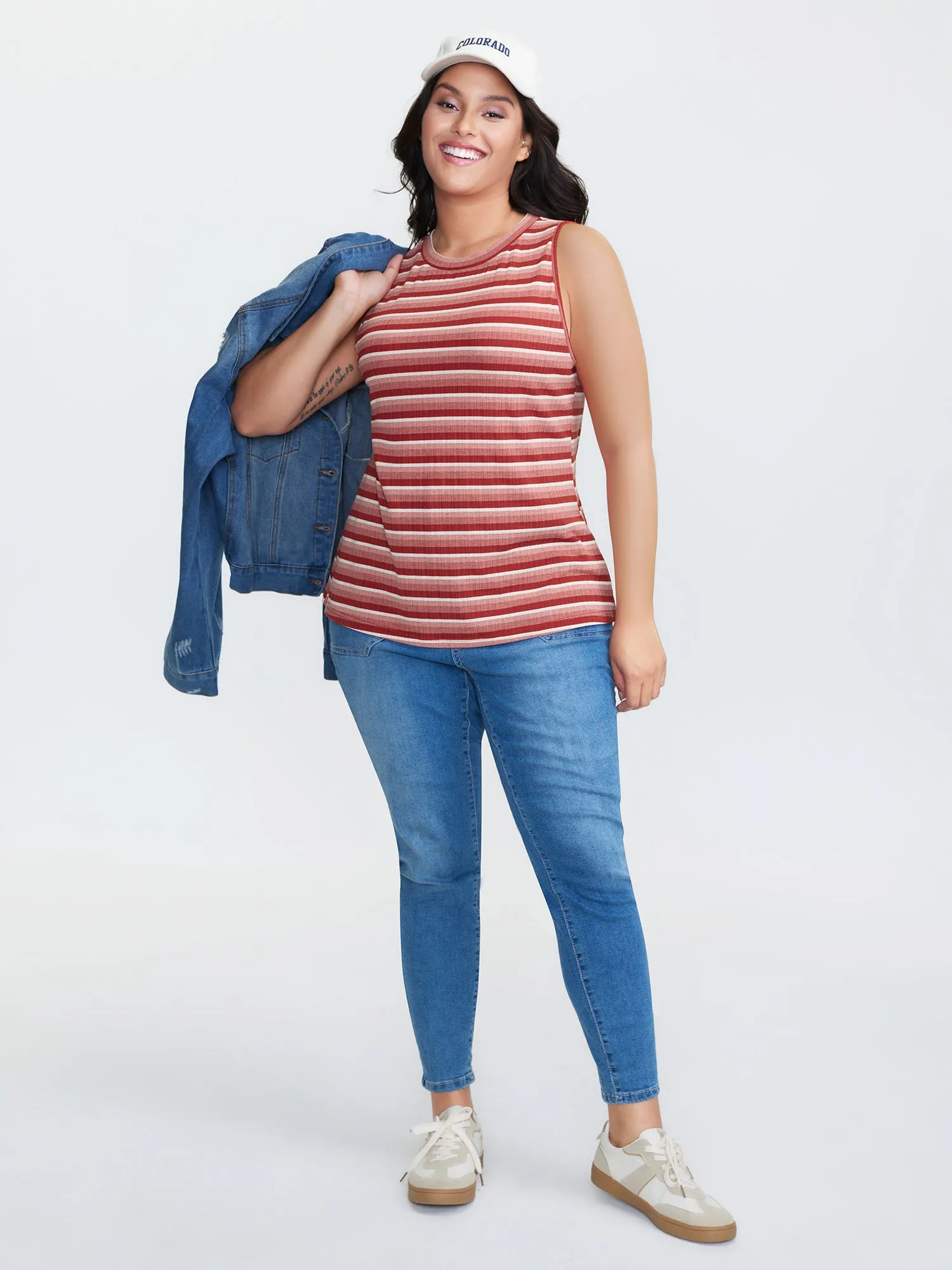 Stretchy Ribbed Crew Neckline Fitted Tank Top sold by Bloomchic product image thumbnail 2