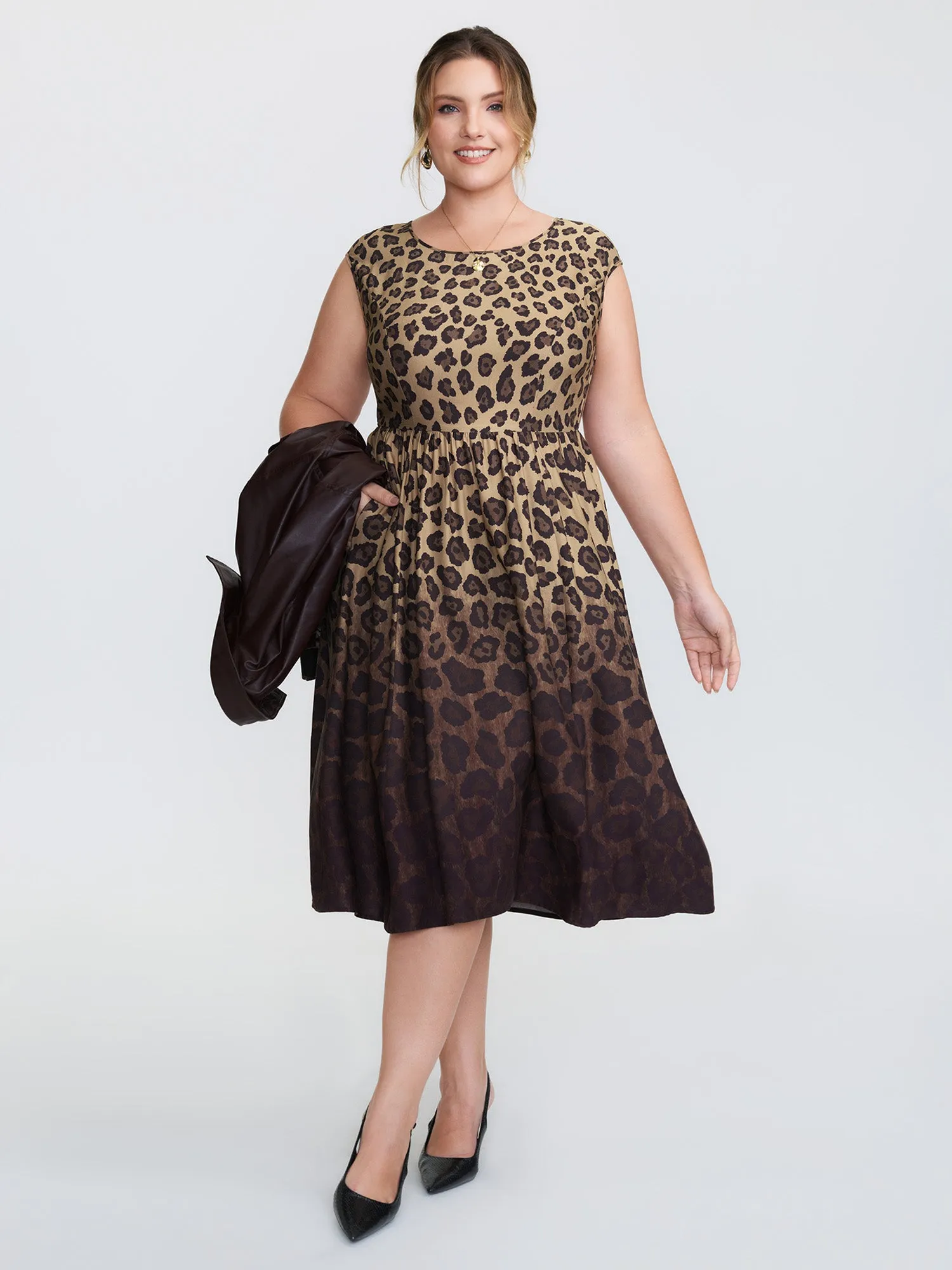 Leopard Print Pockets Stretchy Waist Midi Dress sold by Bloomchic product image thumbnail 3