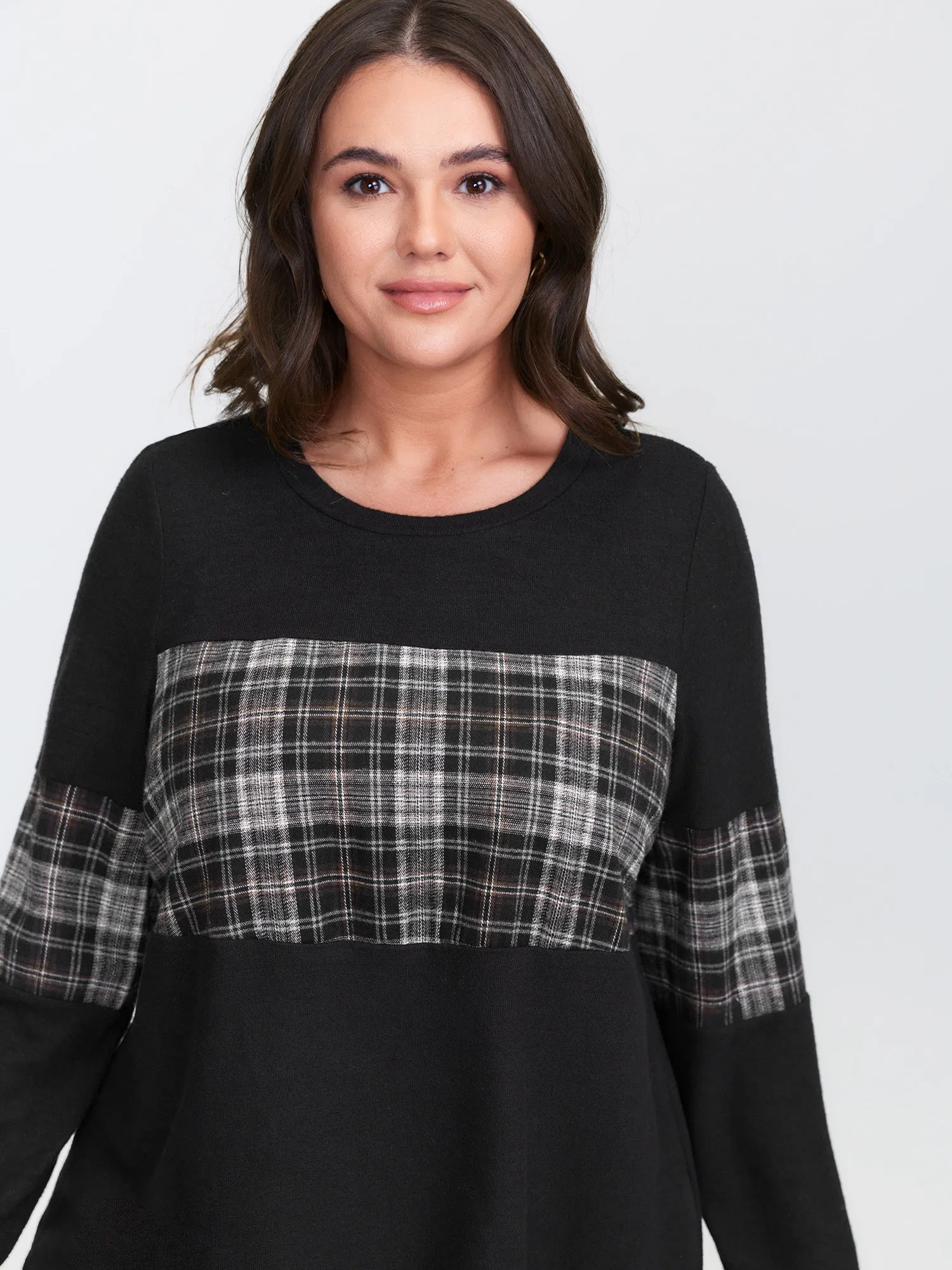 Supersoft Plaid Pattern T-Shirt sold by Bloomchic