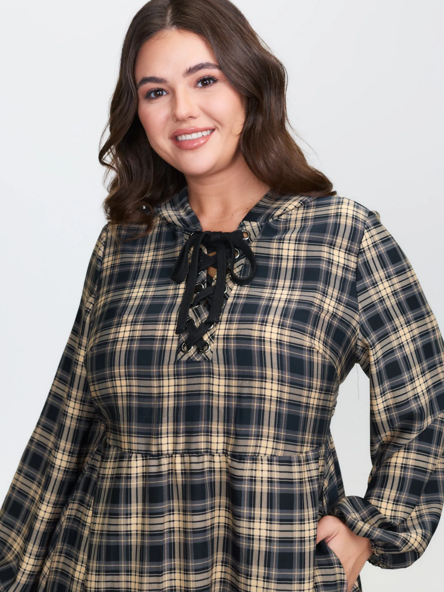 Checkered Pattern Hooded Drawstring Midi Dress sold by Bloomchic product image thumbnail 4