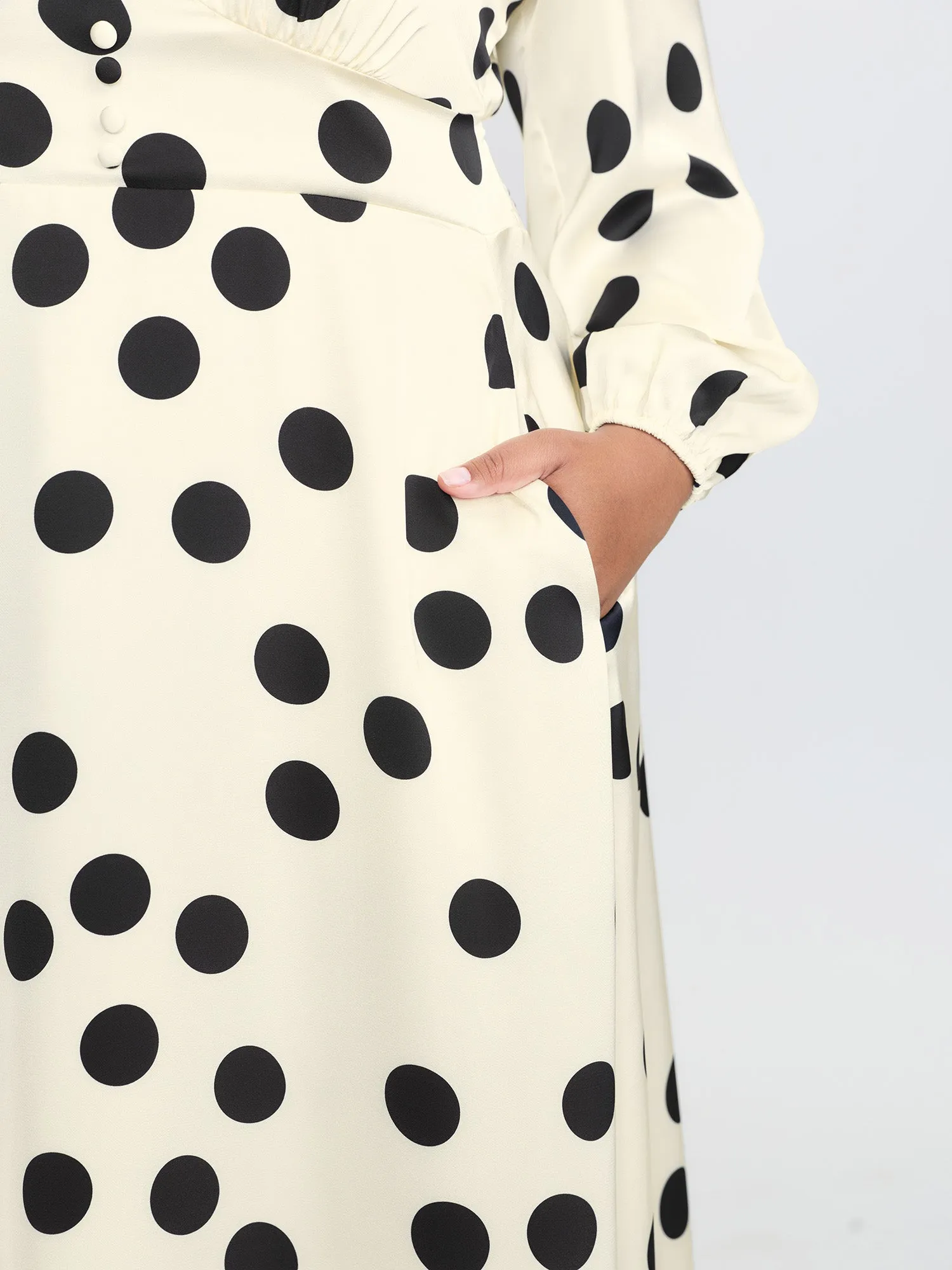 Retro Polka Dots Triangular Waist-Cinched Midi Dress sold by Bloomchic product image thumbnail 4