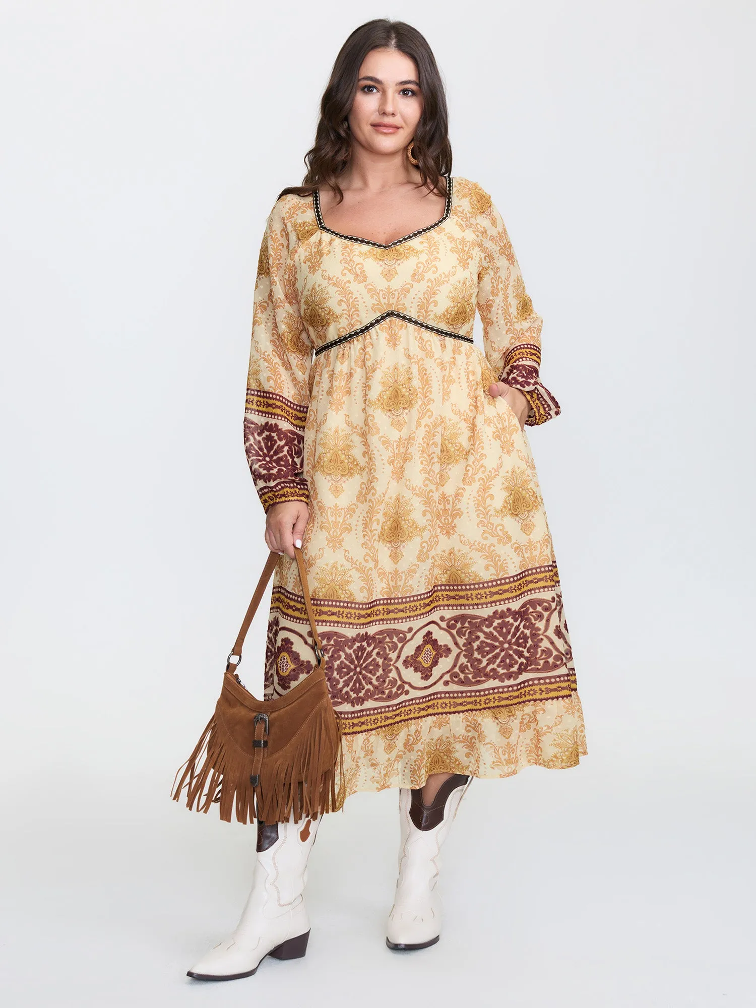 Textured Chiffon Printed Contrast Midi Dress sold by Bloomchic product image thumbnail 3