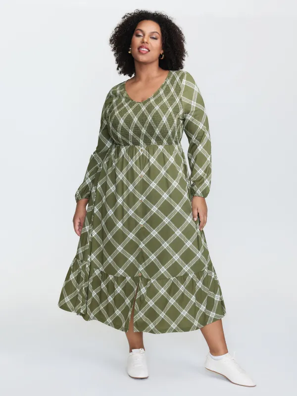 Checkered Pattern Shirred Pockets Midi Dress sold by Bloomchic