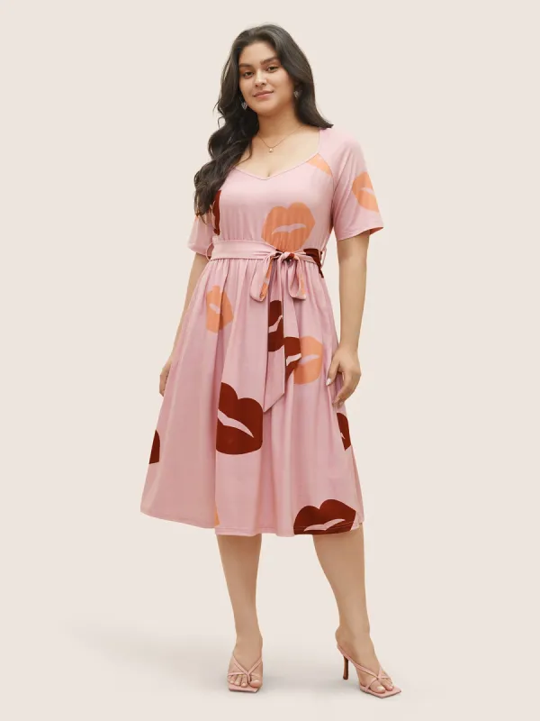 Lip Print Elastic Waist Belted Gathered Dress sold by Bloomchic