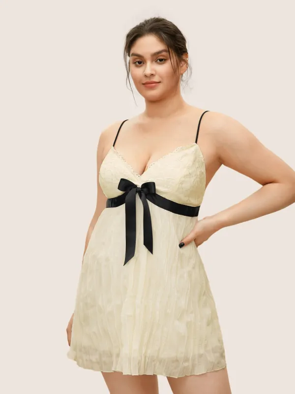 Solid Lace Panel Bowknot Spaghetti Strap Sleep Dress sold by Bloomchic