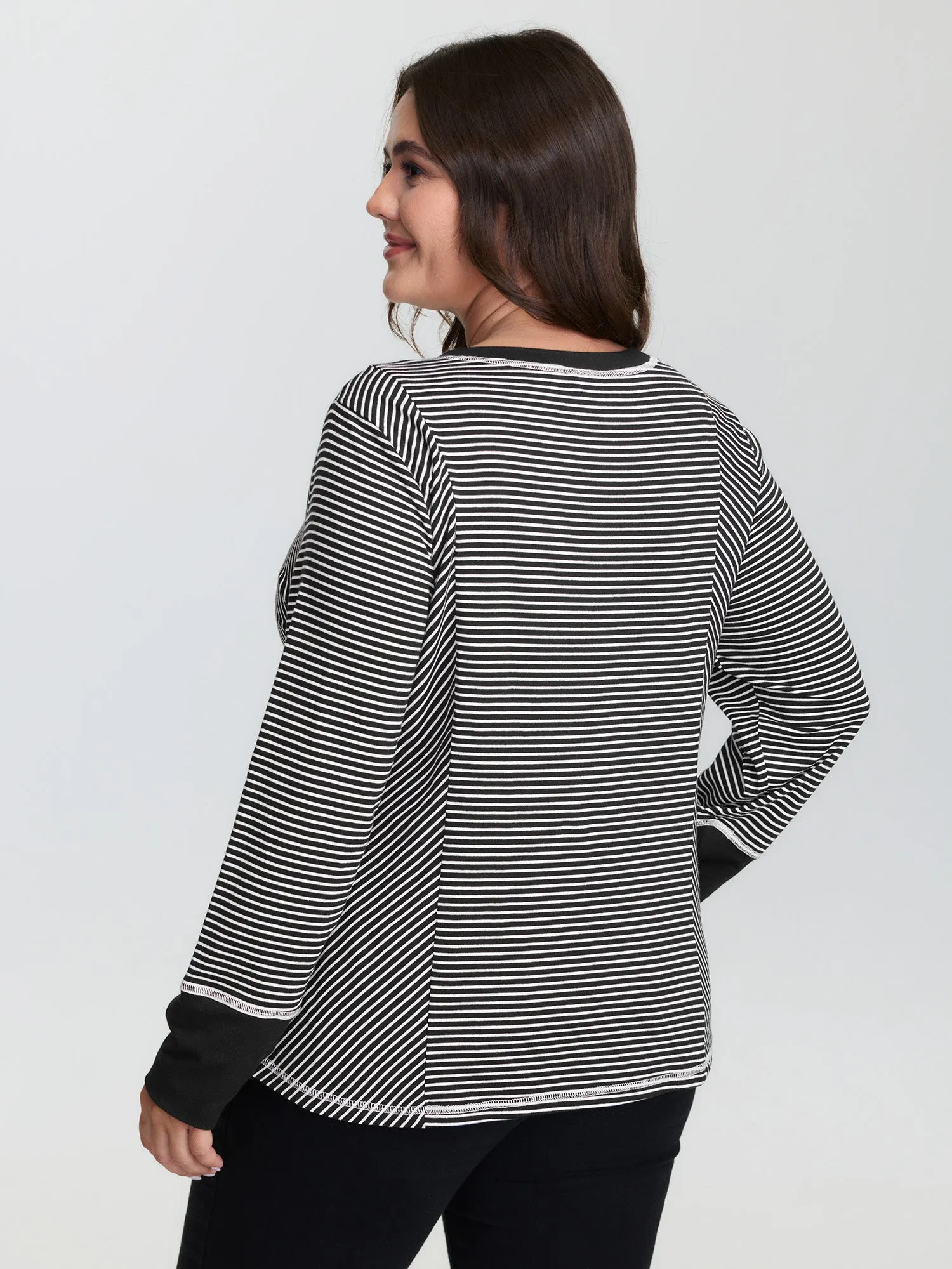 Striped Color Contrast Round Neck T-Shirt sold by Bloomchic product image thumbnail 4