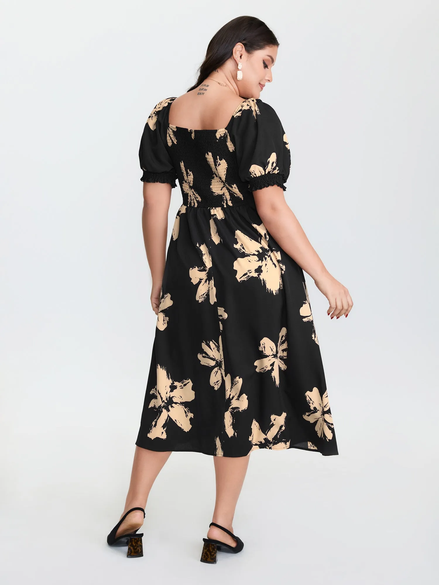 Ruffled Neckline Shirred Midi Dress sold by Bloomchic product image thumbnail 4