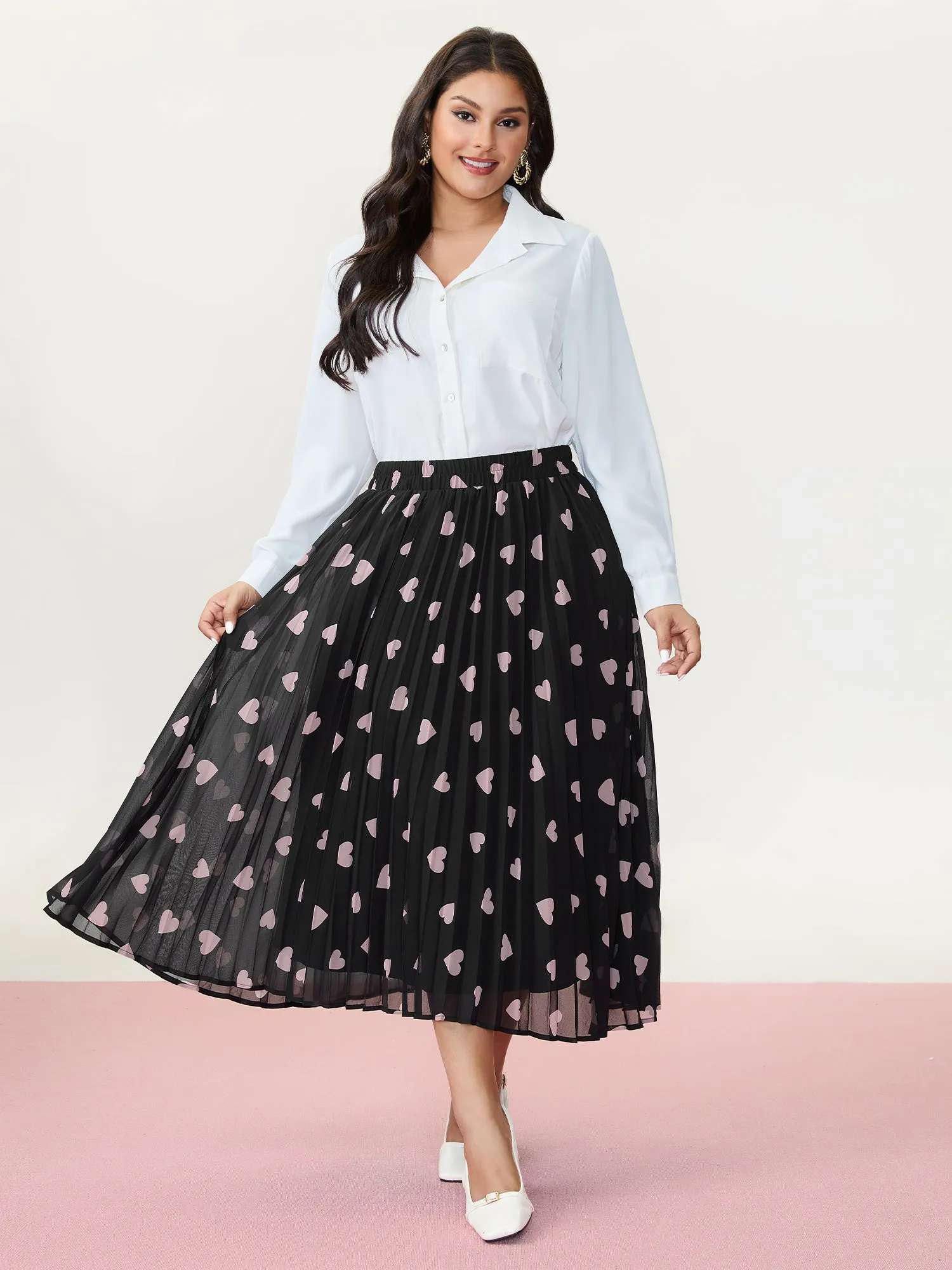 Heart Mesh Pleated Maxi Skirt sold by Bloomchic product image thumbnail 2