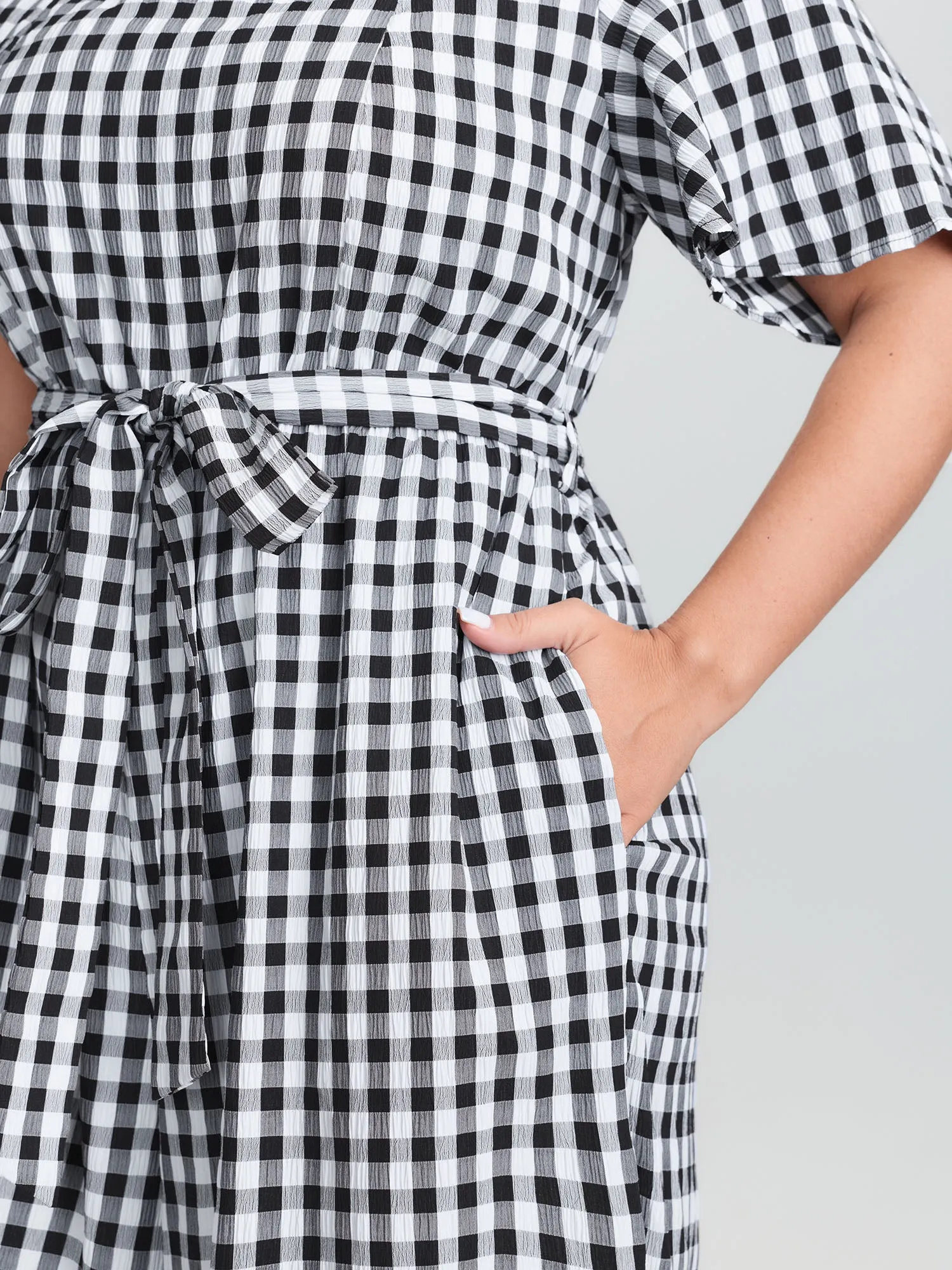 Checkered Print Pockets Waist-Tie Jumpsuit sold by Bloomchic product image thumbnail 5