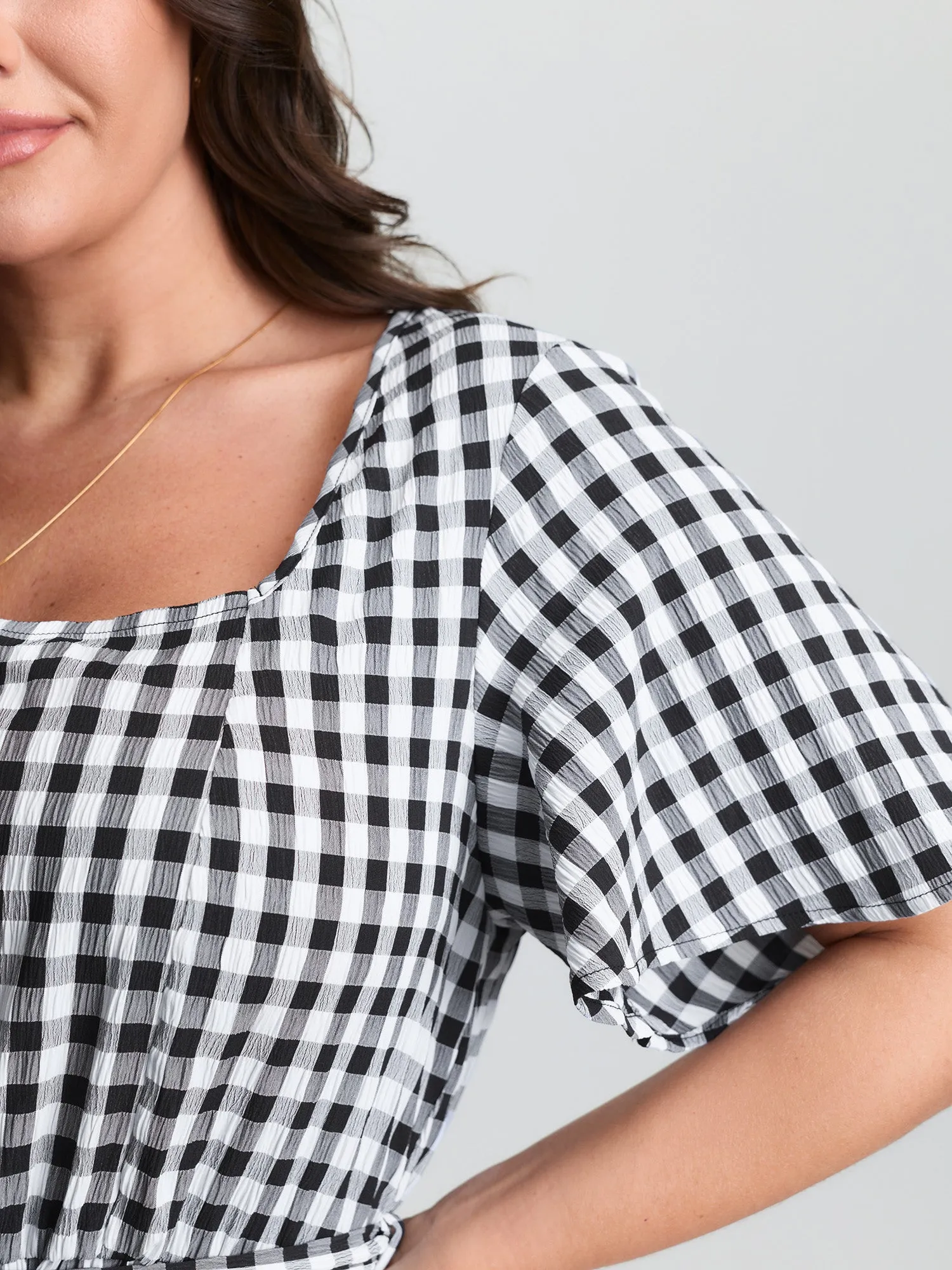 Checkered Print Pockets Waist-Tie Jumpsuit sold by Bloomchic product image thumbnail 4