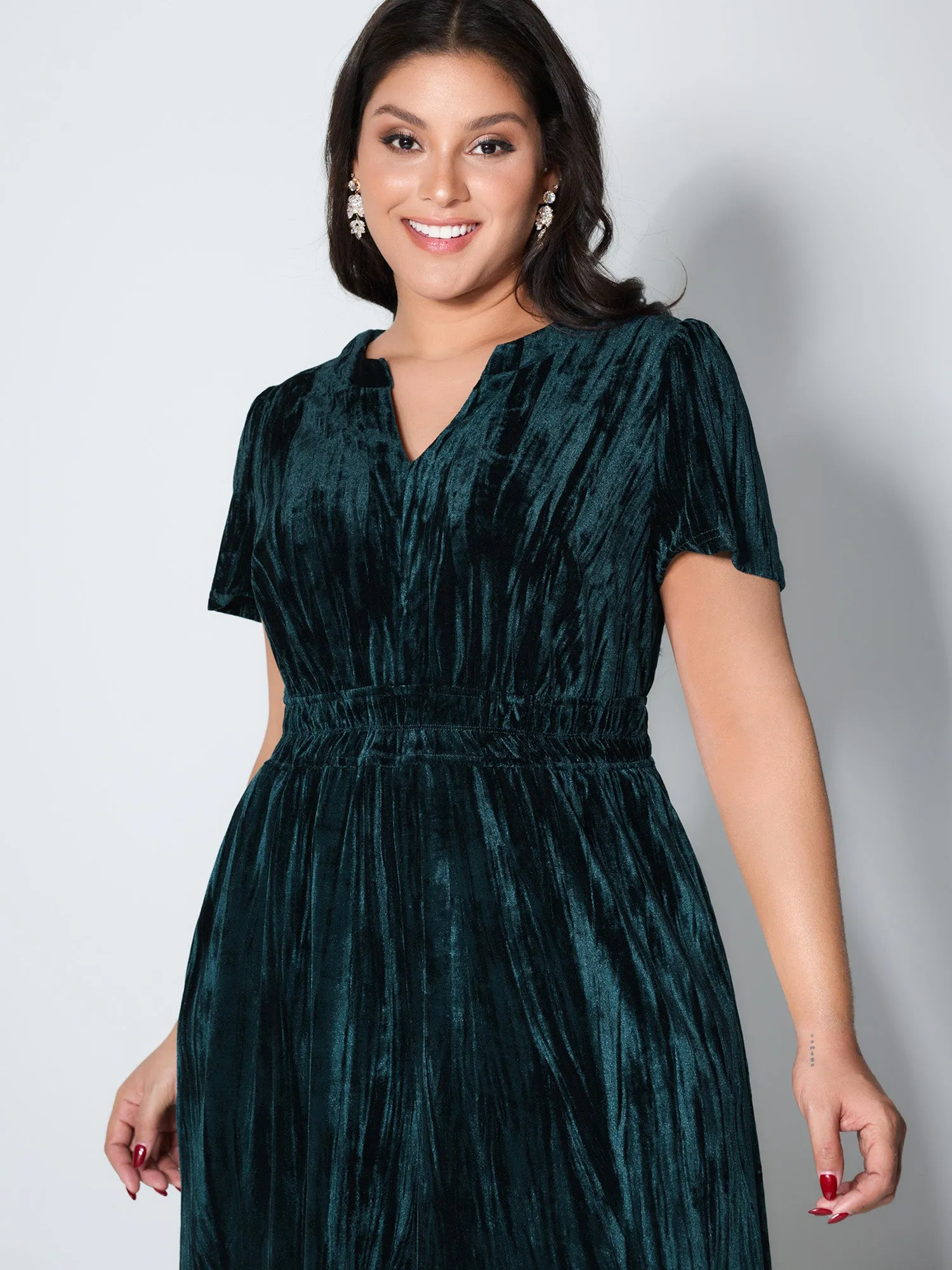 Velvet Pleated Waist Notched-Collar Jumpsuit sold by Bloomchic product image thumbnail 3