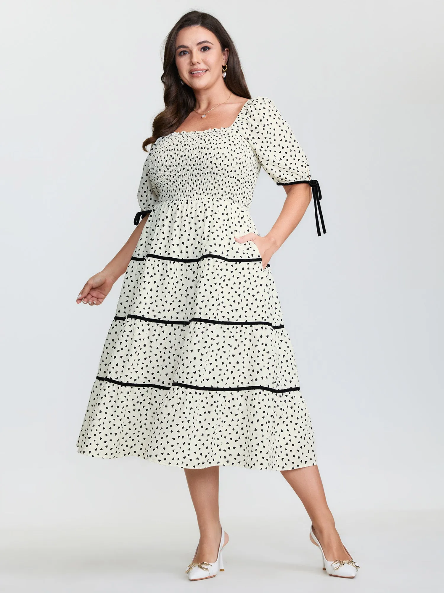 Little Heart Print Shirred Contrast Tie Midi Dress sold by Bloomchic