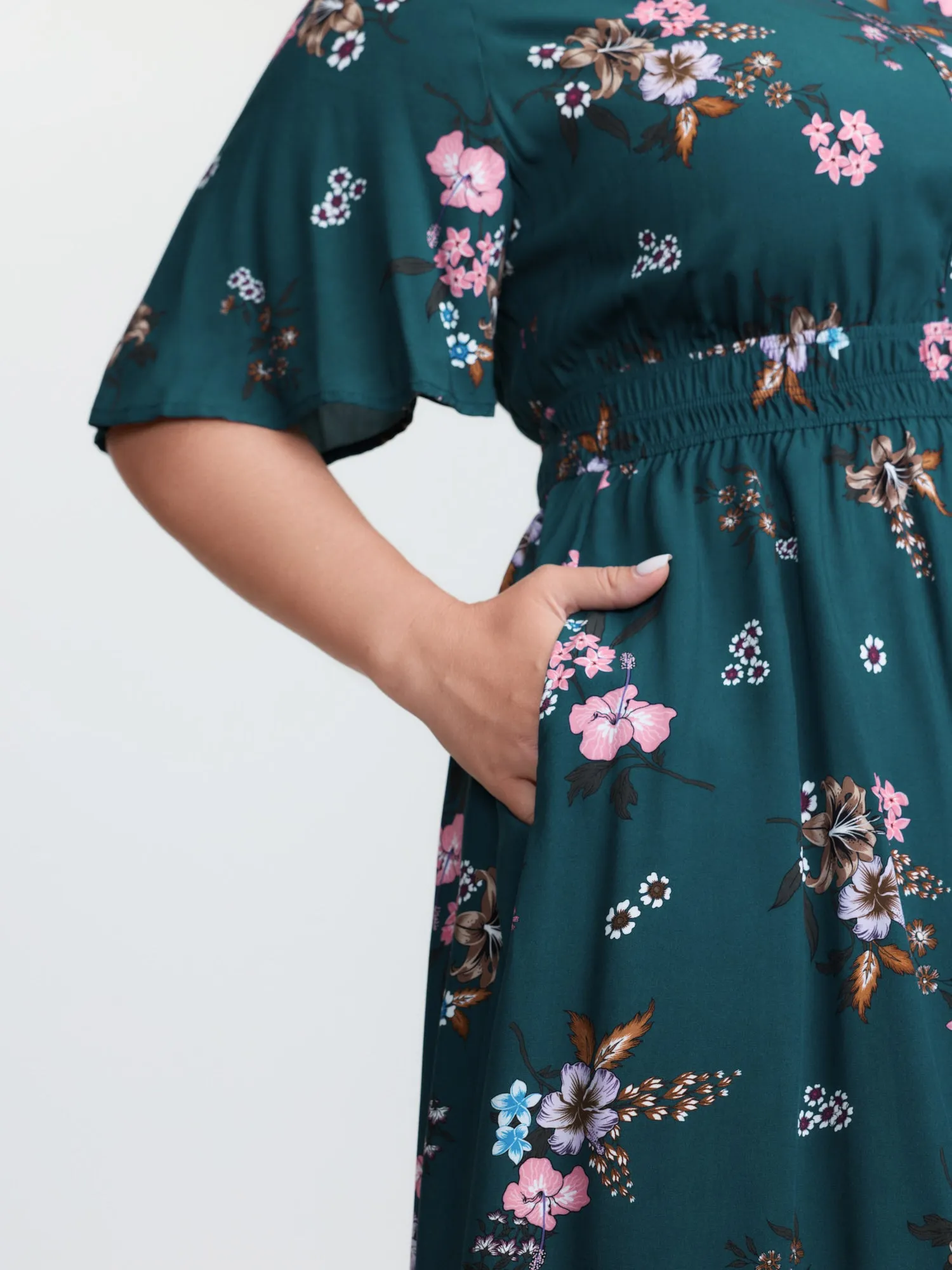 Floral Print Pockets Notched Collar Maxi Dress sold by Bloomchic product image thumbnail 4