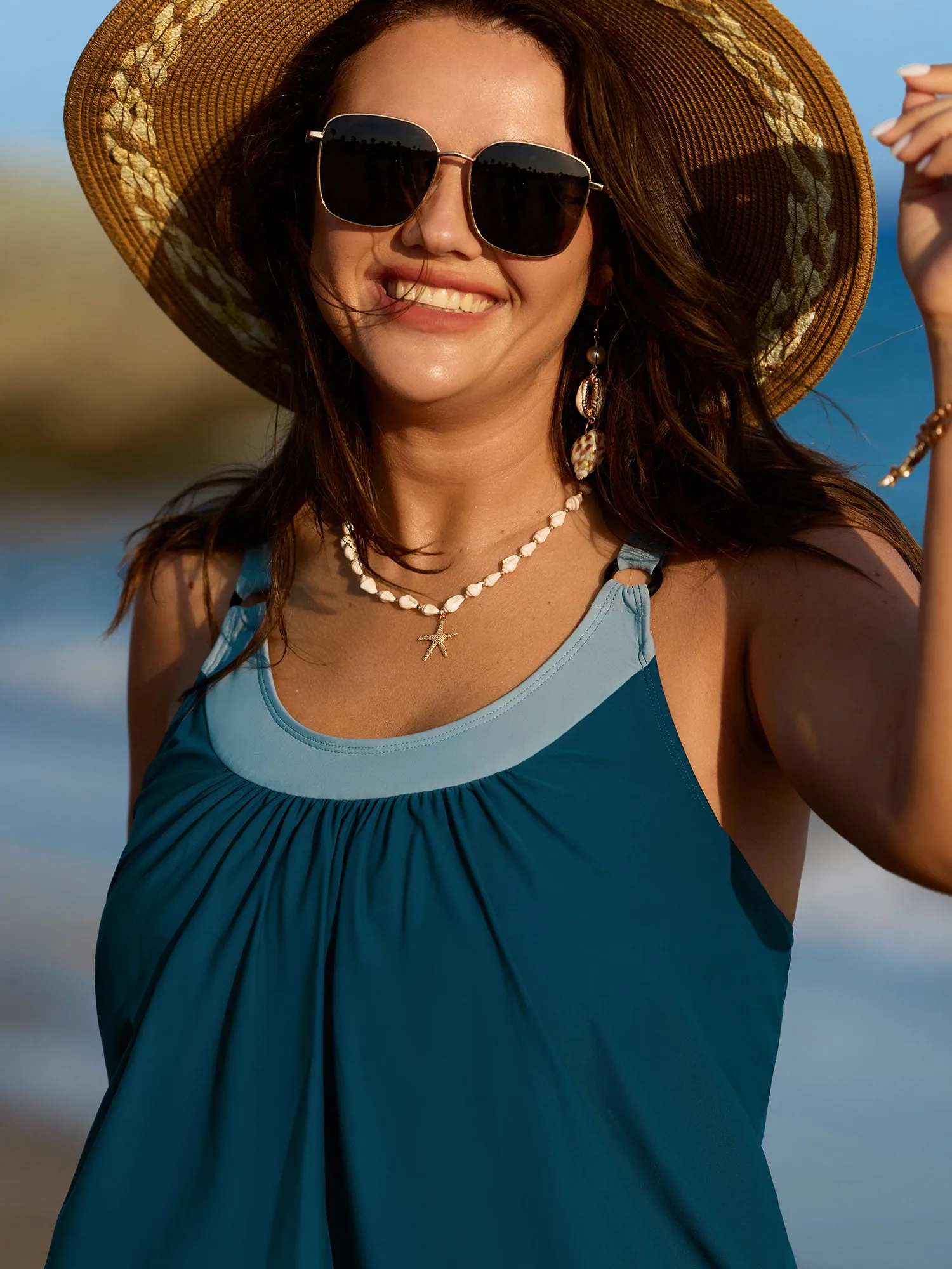 Color Block Pleated Adjustable Swim Top sold by Bloomchic product image thumbnail 2