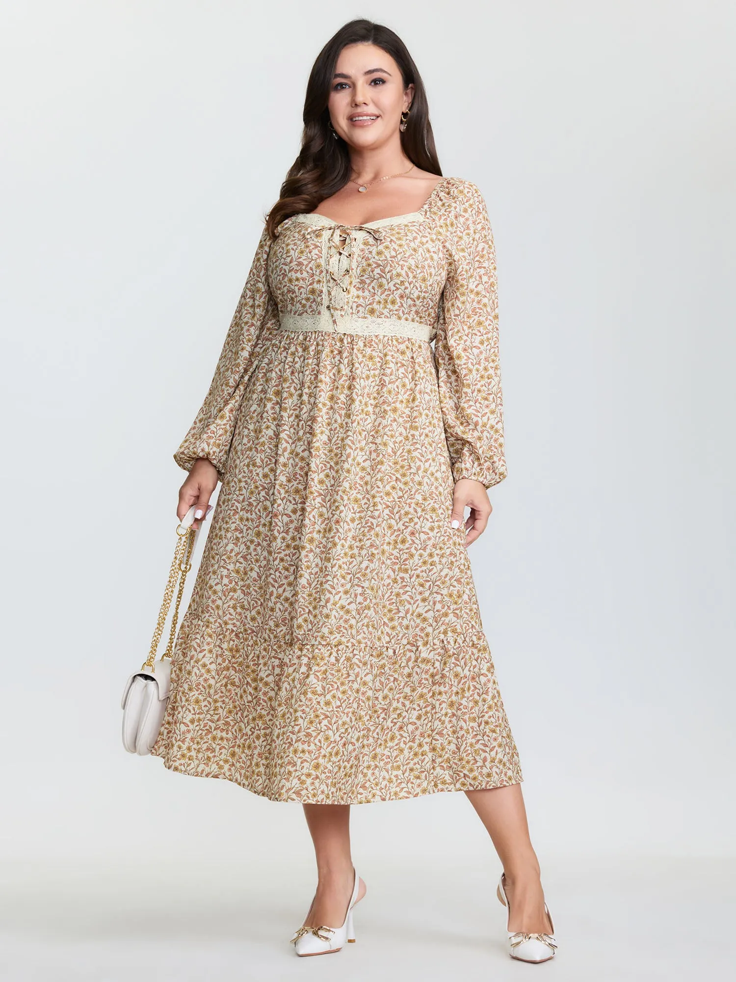 Retro Floral Print Lace Trim Midi Dress sold by Bloomchic product image thumbnail 3