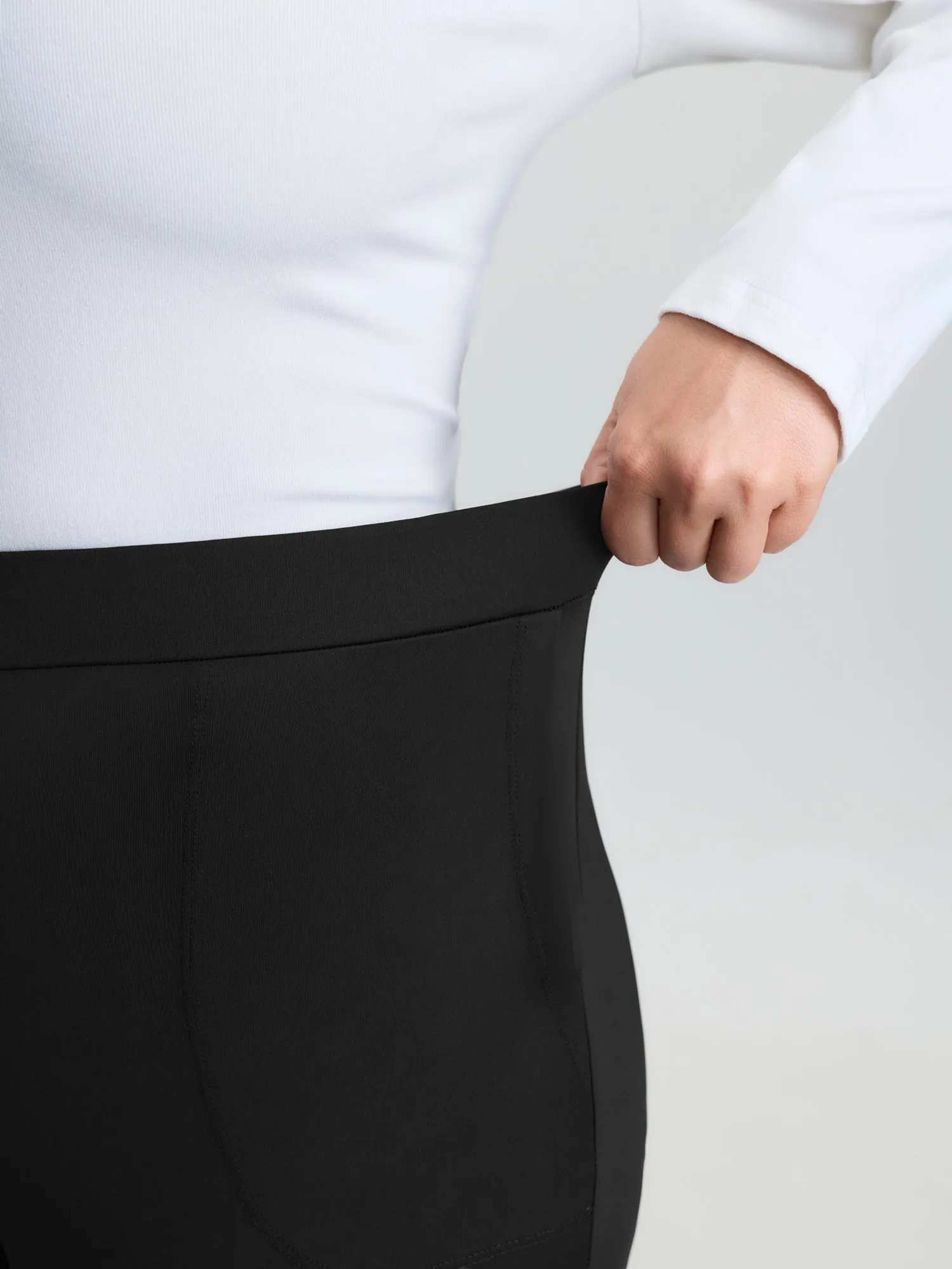 Super Stretchy Pockets Pants sold by Bloomchic product image thumbnail 4