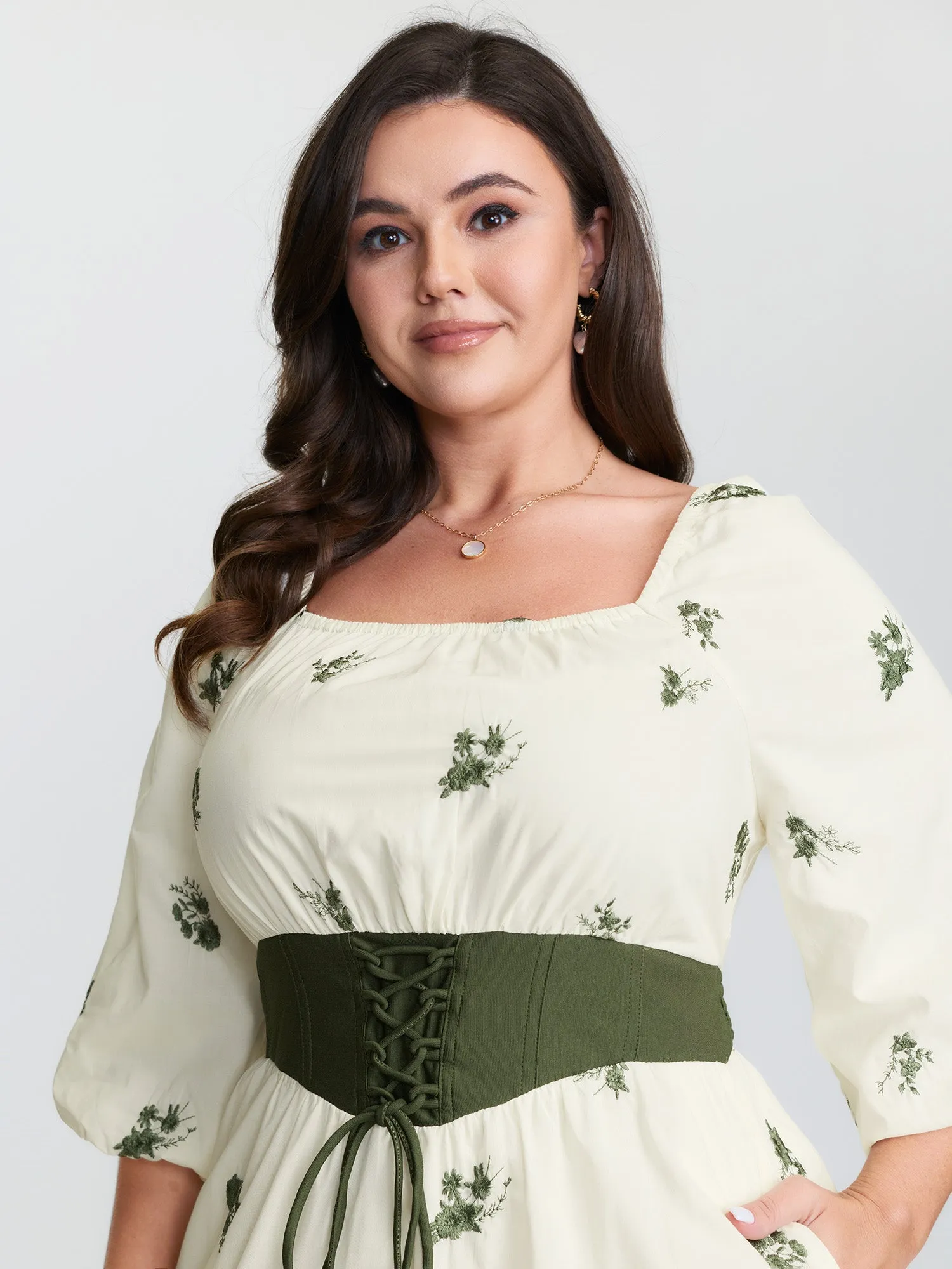 2-in-1 Embroidered Tulle Maxi Dress sold by Bloomchic product image thumbnail 2