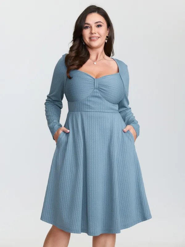Textured Sweetheart Neckline Pockets Midi Dress sold by Bloomchic