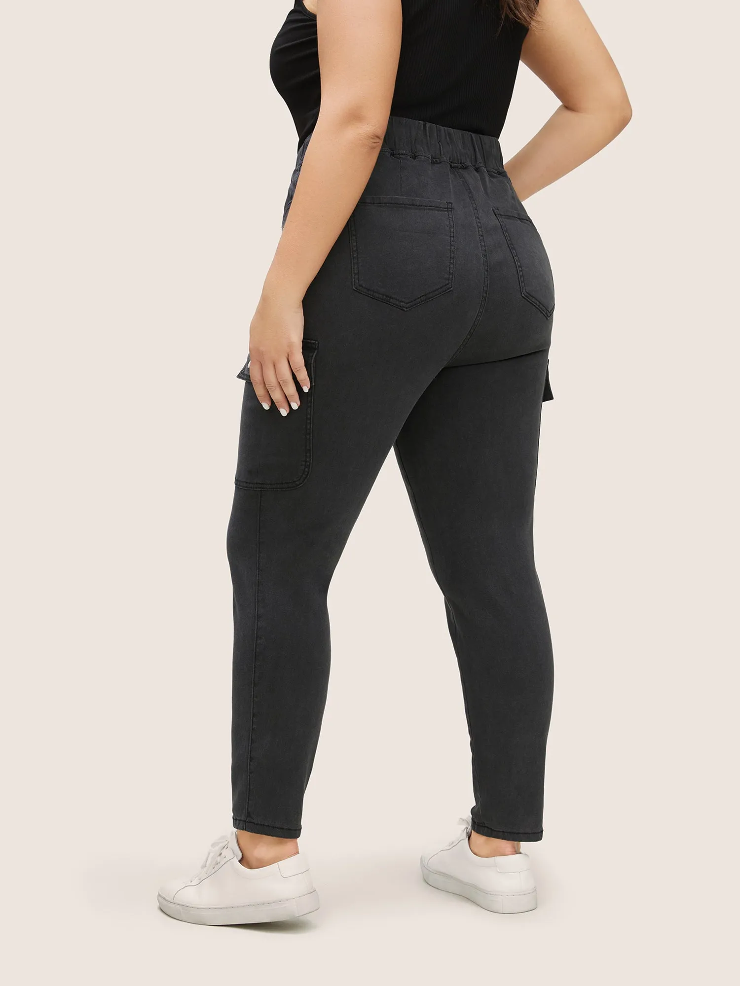 Skinny Elastic Waist Drawstring Patched Pocket Jeans sold by Bloomchic product image thumbnail 5