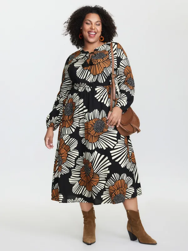 Large Floral Print Notched Collar Midi Dress sold by Bloomchic