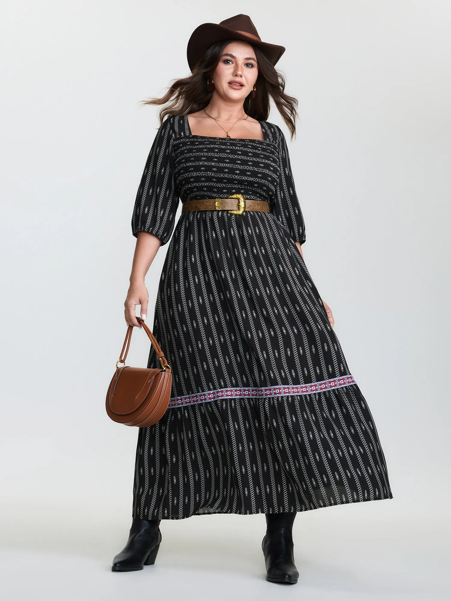 Geometric Print Shirred Square Neck Maxi Dress sold by Bloomchic product image thumbnail 3