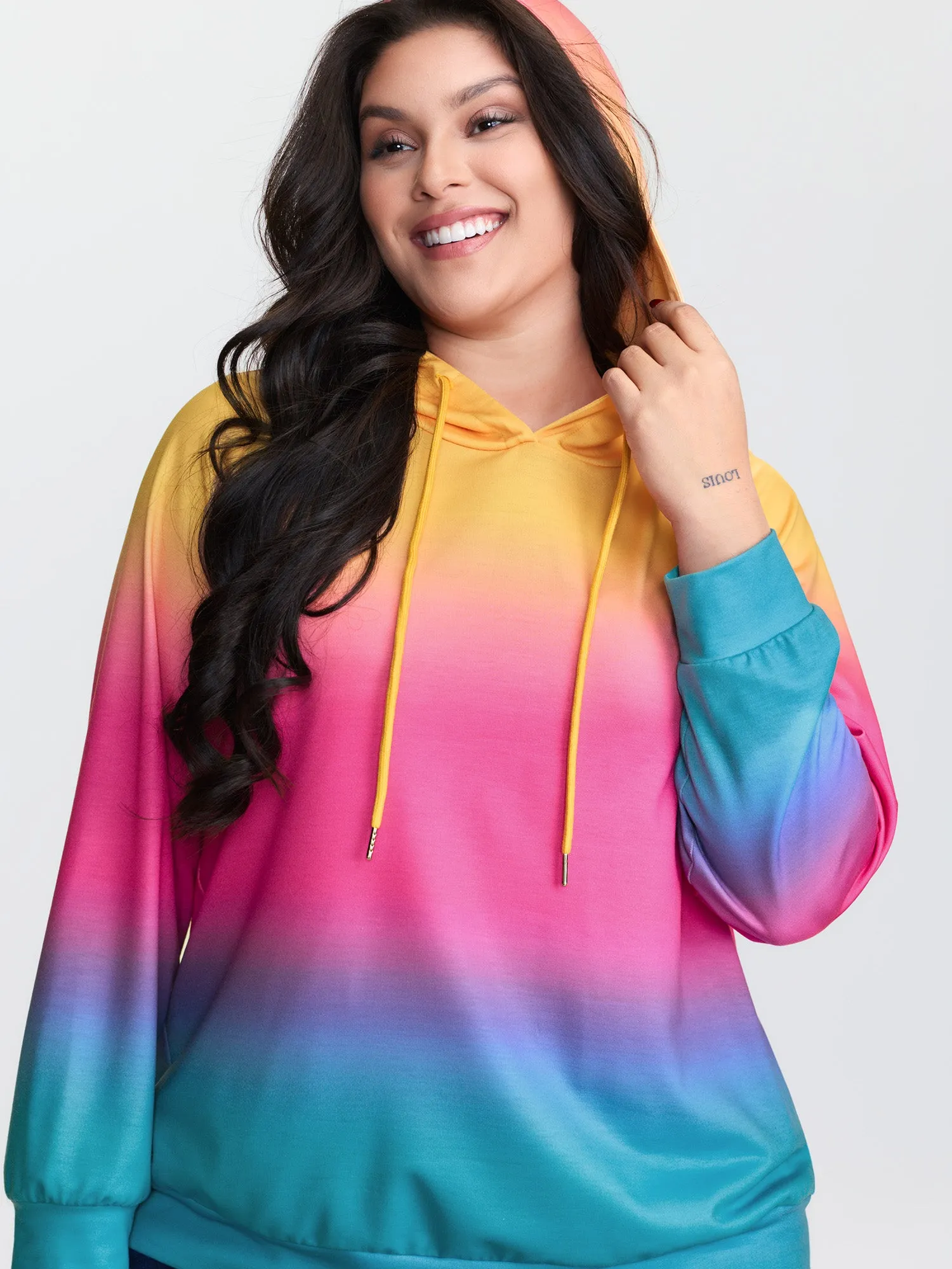 Color Gradient Stretchy Hem Hoodie sold by Bloomchic product image thumbnail 3