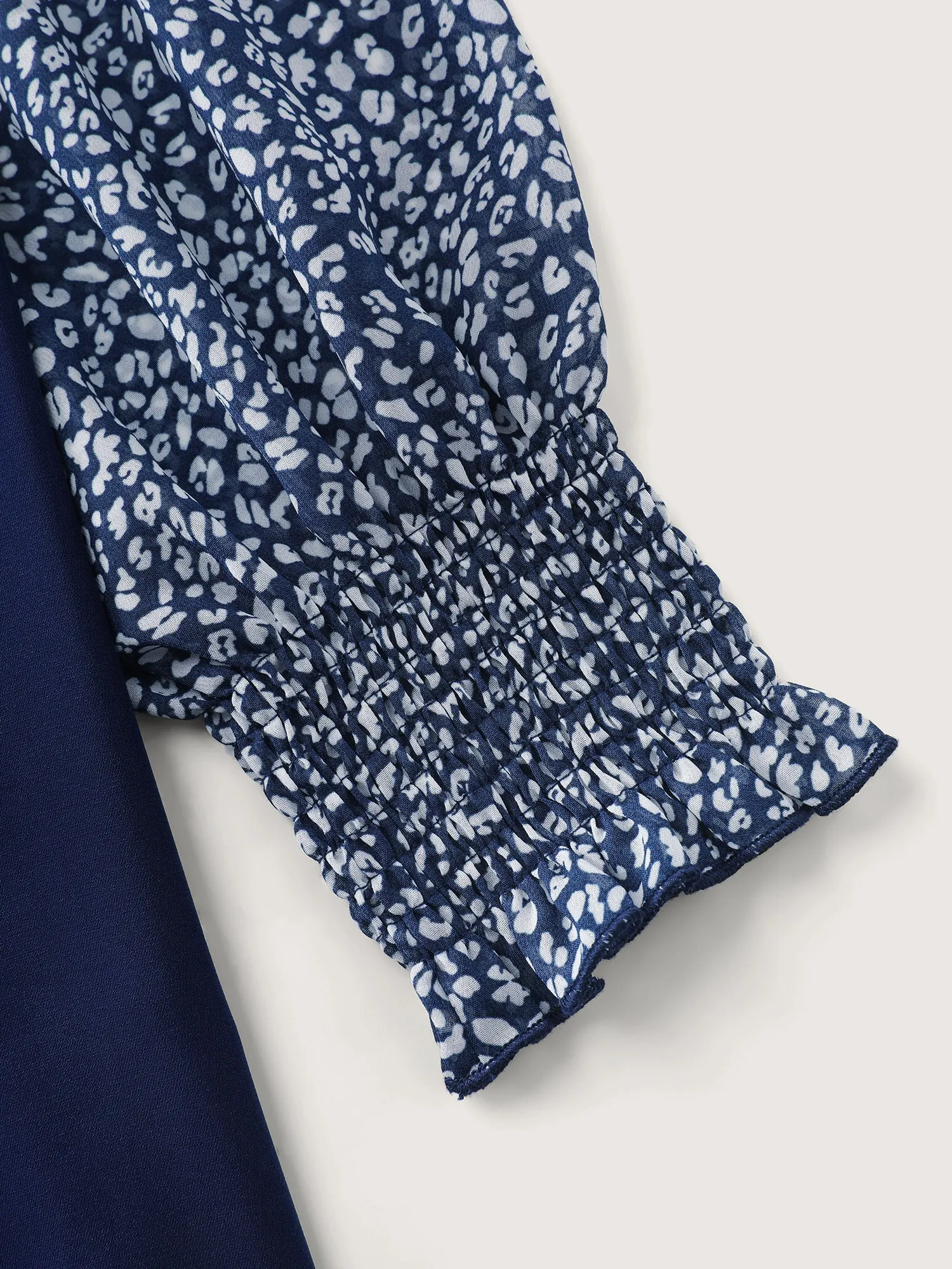 Leopard Print Contrast V-Neck Knit Top sold by Bloomchic product image thumbnail 5