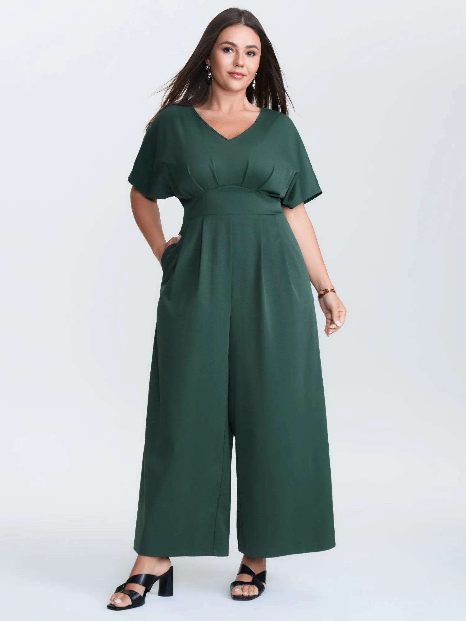 Backless Tie Pockets Jumpsuit sold by Bloomchic product image thumbnail 3