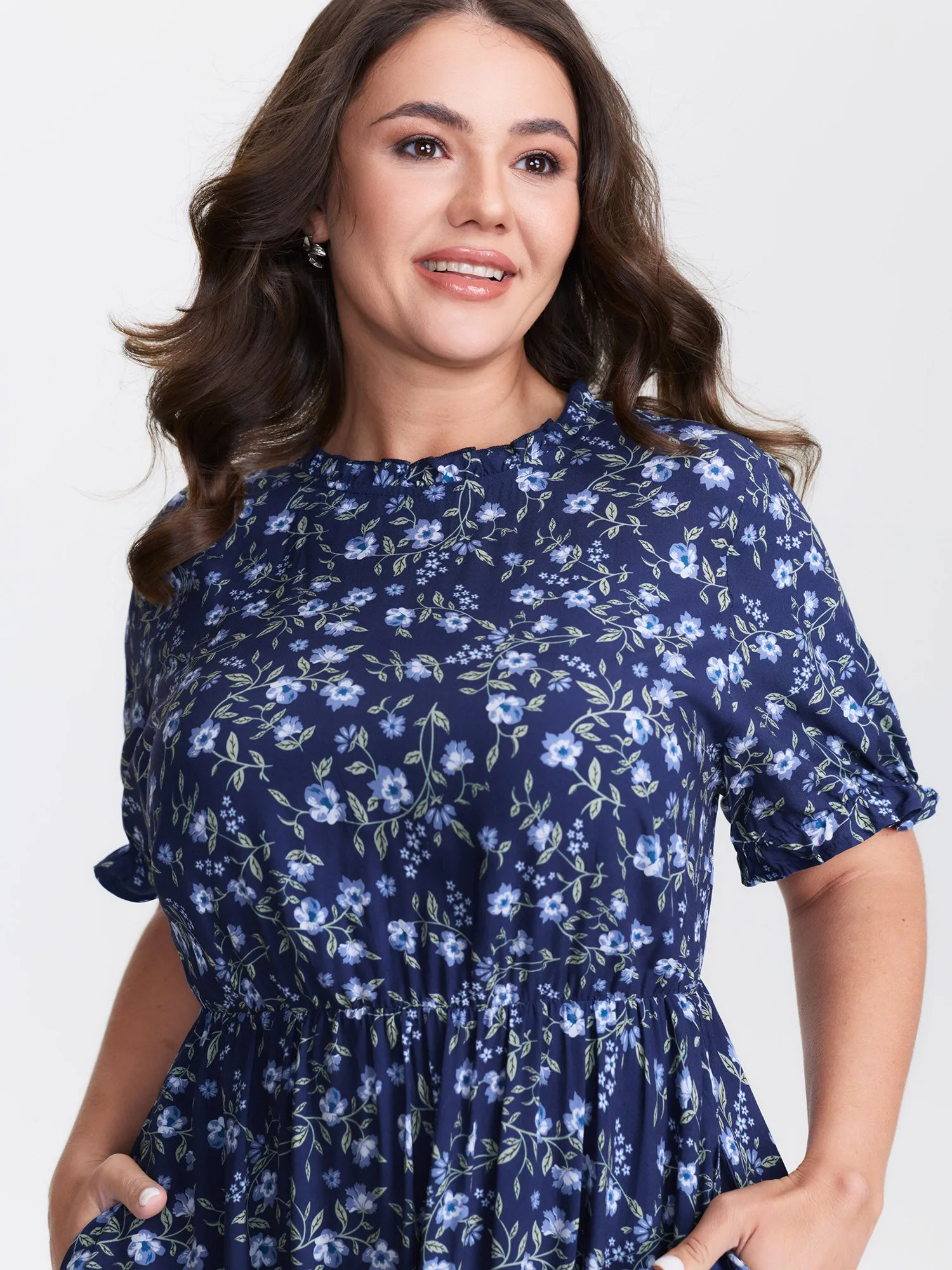 Spring Floral Print Pockets Midi Dress sold by Bloomchic product image thumbnail 2