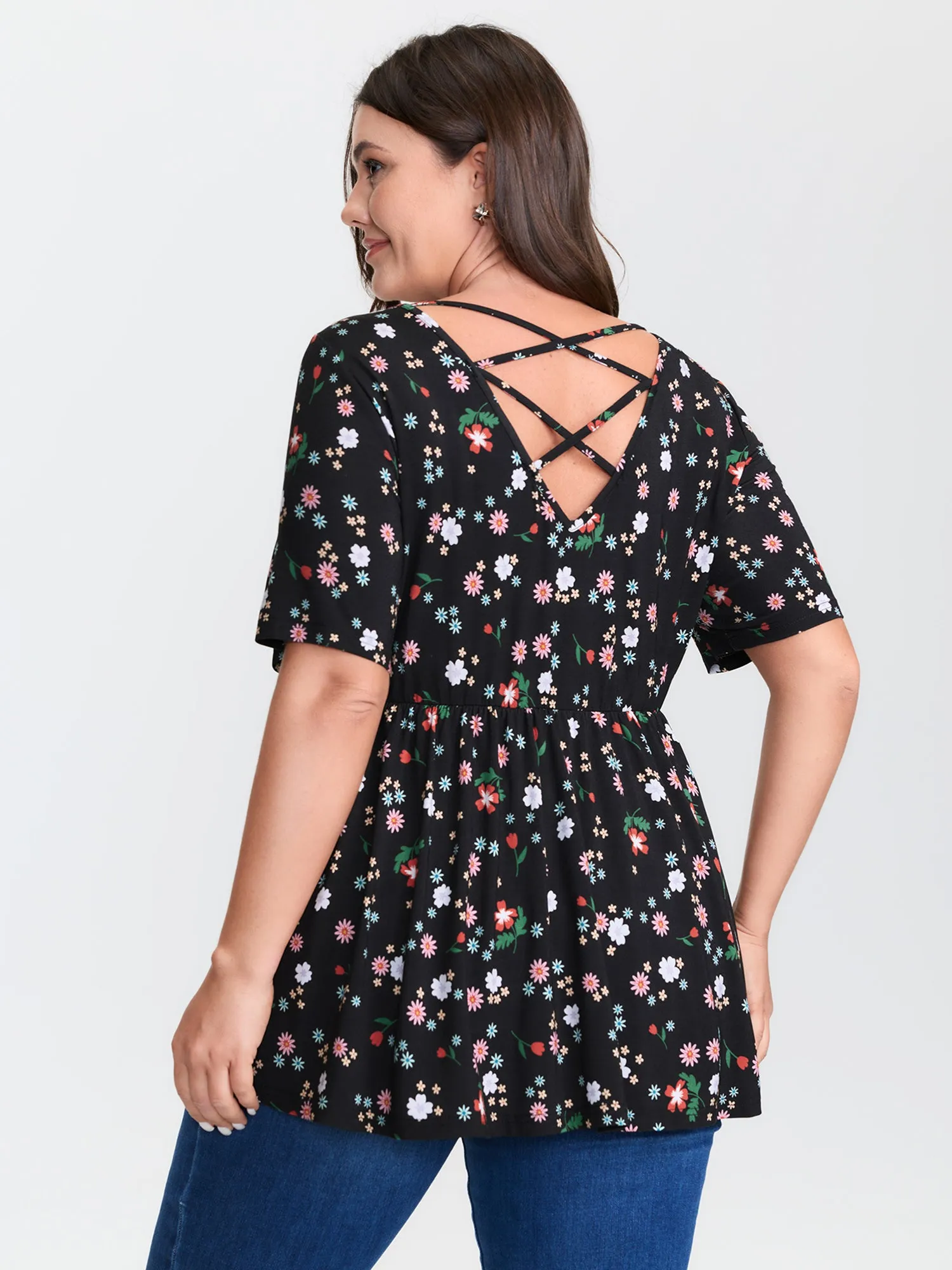 Stretchy Crisscross Back Floral Knit Top sold by Bloomchic product image thumbnail 5