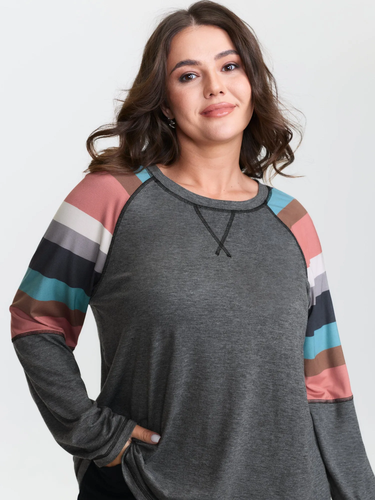 Heather Striped Color Block Sleeves T-Shirt sold by Bloomchic product image thumbnail 2