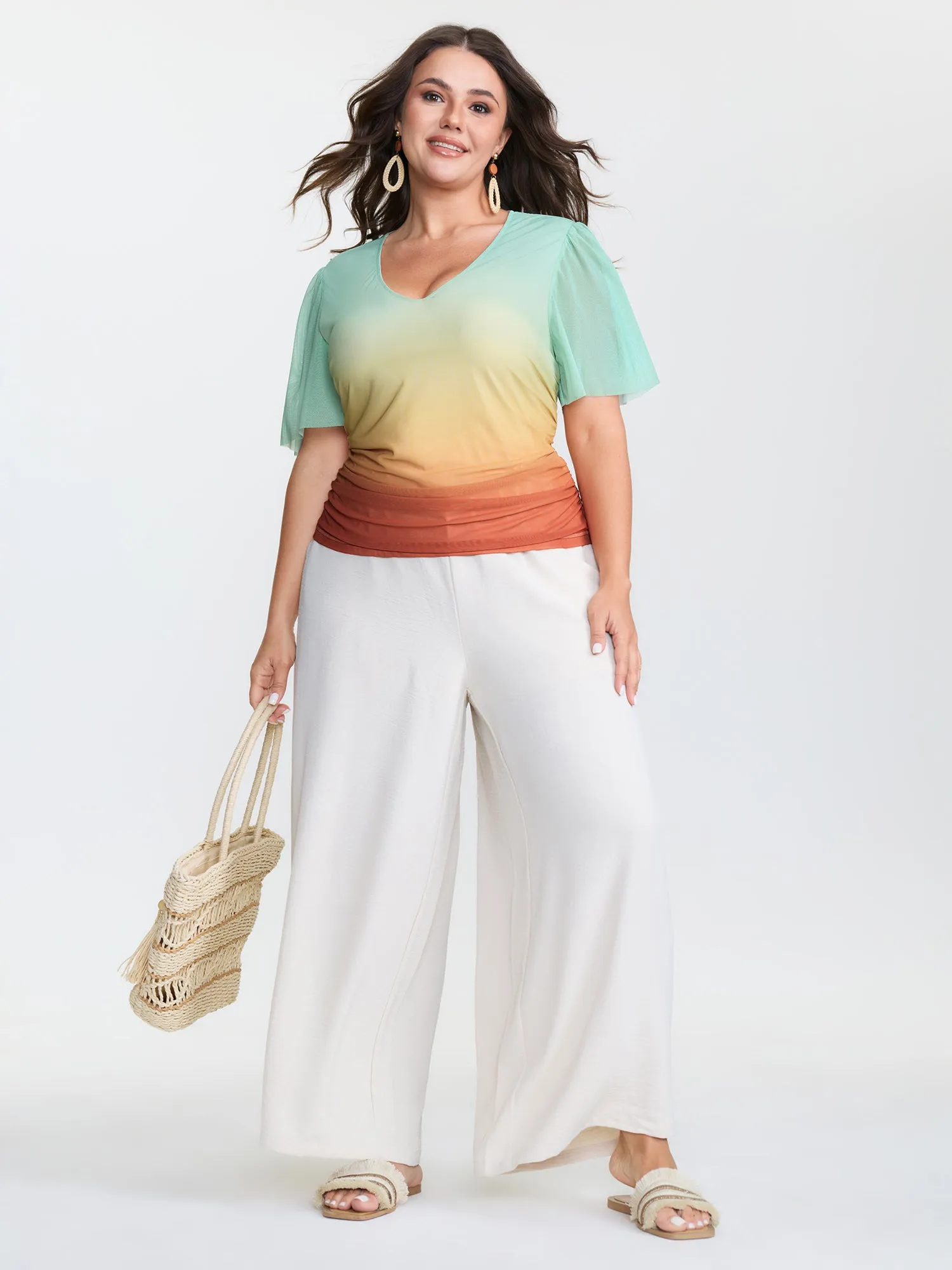 Gradient Ruched Hem Stretchy T-Shirt sold by Bloomchic product image thumbnail 2