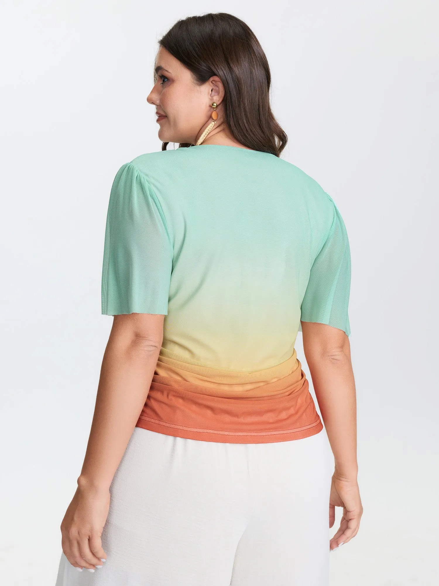 Gradient Ruched Hem Stretchy T-Shirt sold by Bloomchic product image thumbnail 4