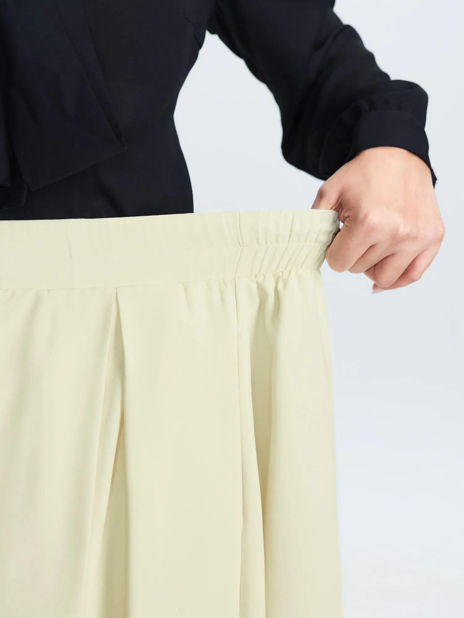 Floral Print Hem Pleated Maxi Skirt sold by Bloomchic product image thumbnail 4