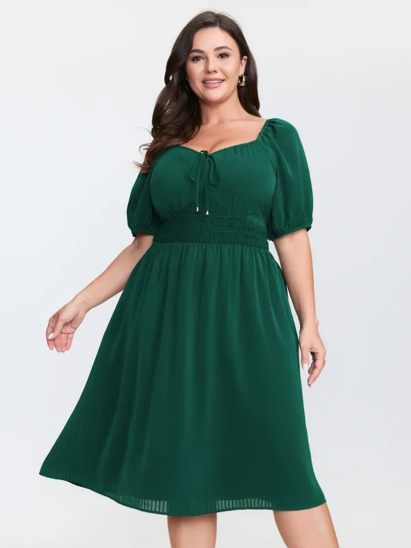Textured Triangular Cinched Waist Midi Dress sold by Bloomchic