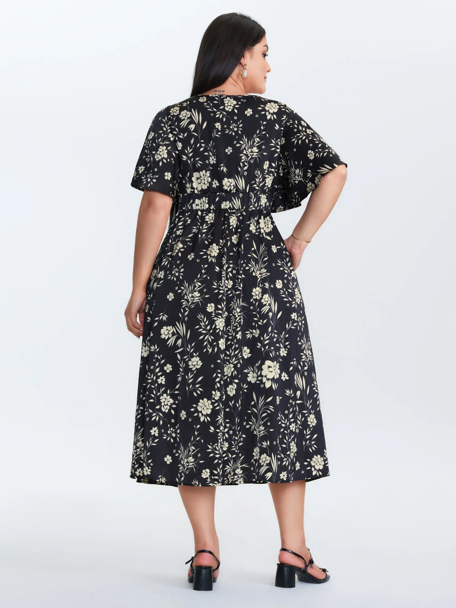 Floral Print V-Neck Cinched-Waist Midi Dress sold by Bloomchic product image thumbnail 4