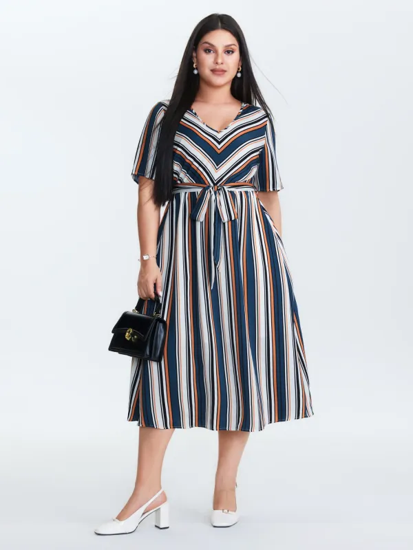 Striped Waist-Tie Pockets Midi Dress sold by Bloomchic
