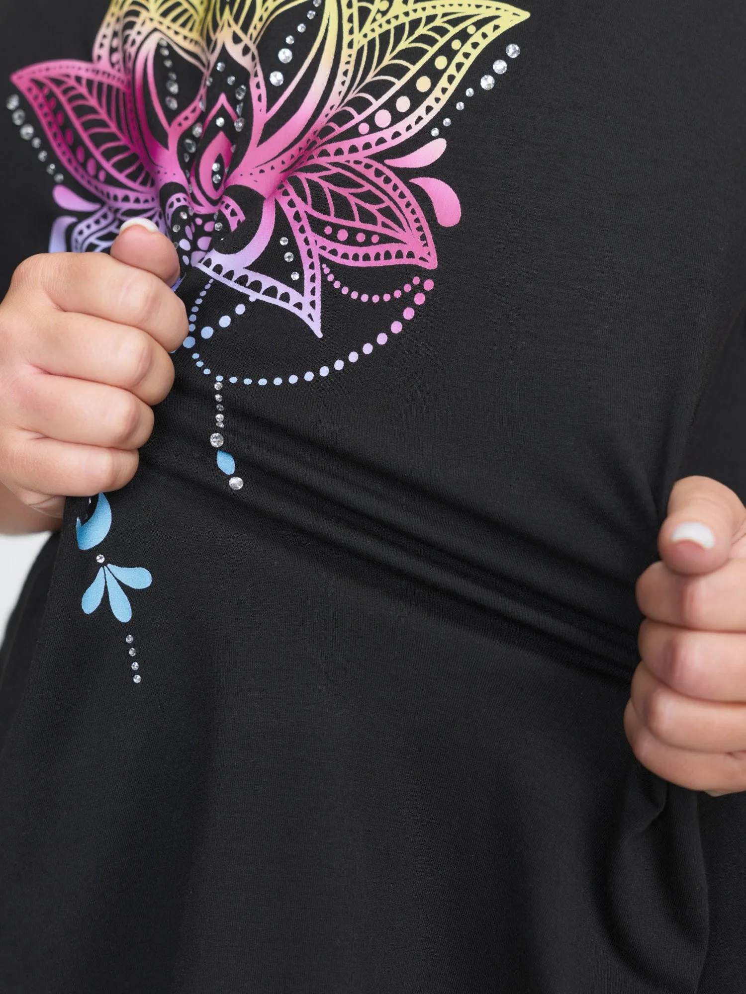 Stretchy Floral Pattern Round Neck T-Shirt sold by Bloomchic product image thumbnail 4