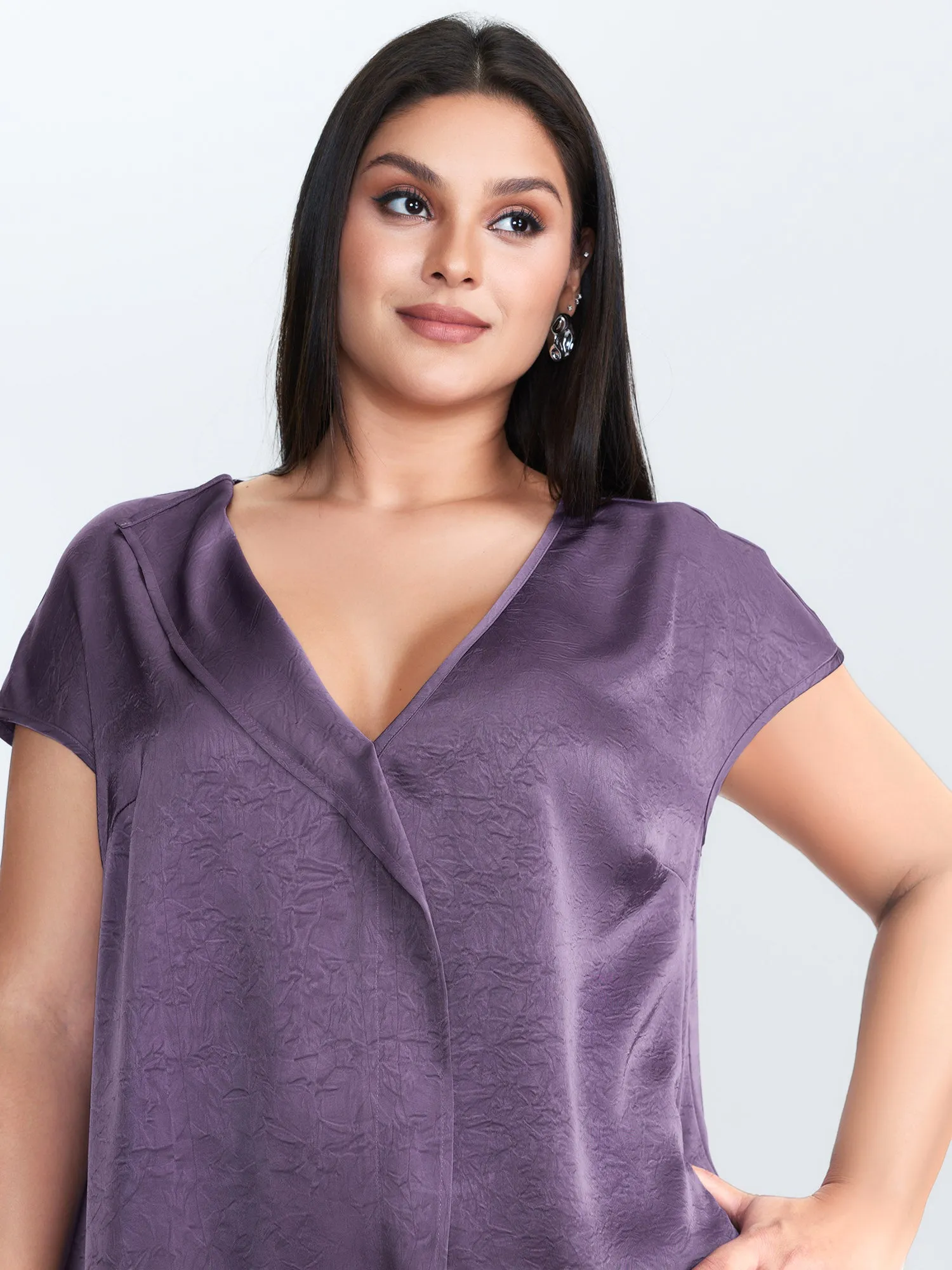 Plain Collar Neckline Flowy Blouse sold by Bloomchic product image thumbnail 4