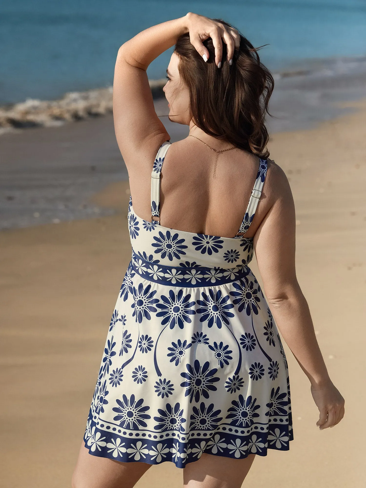 Floral Print Pockets Twist Swim Dress sold by Bloomchic product image thumbnail 5