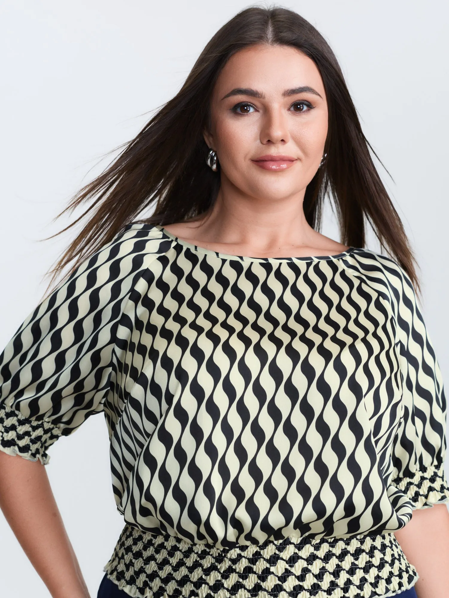 Geometric Stripes Stretchy Hem Blouse sold by Bloomchic product image thumbnail 2