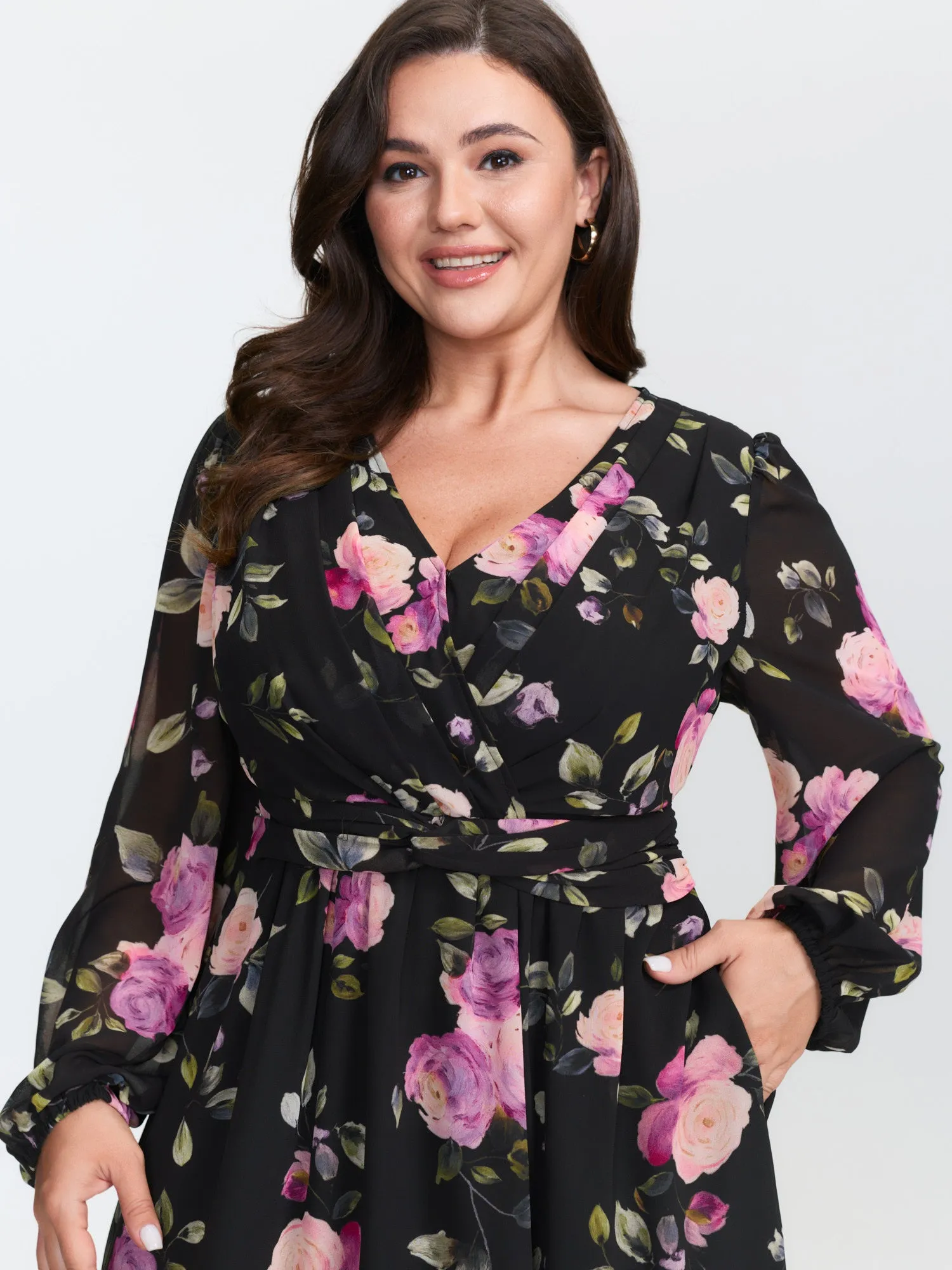 Rosy Pattern Pleated Waist Maxi Dress sold by Bloomchic product image thumbnail 2