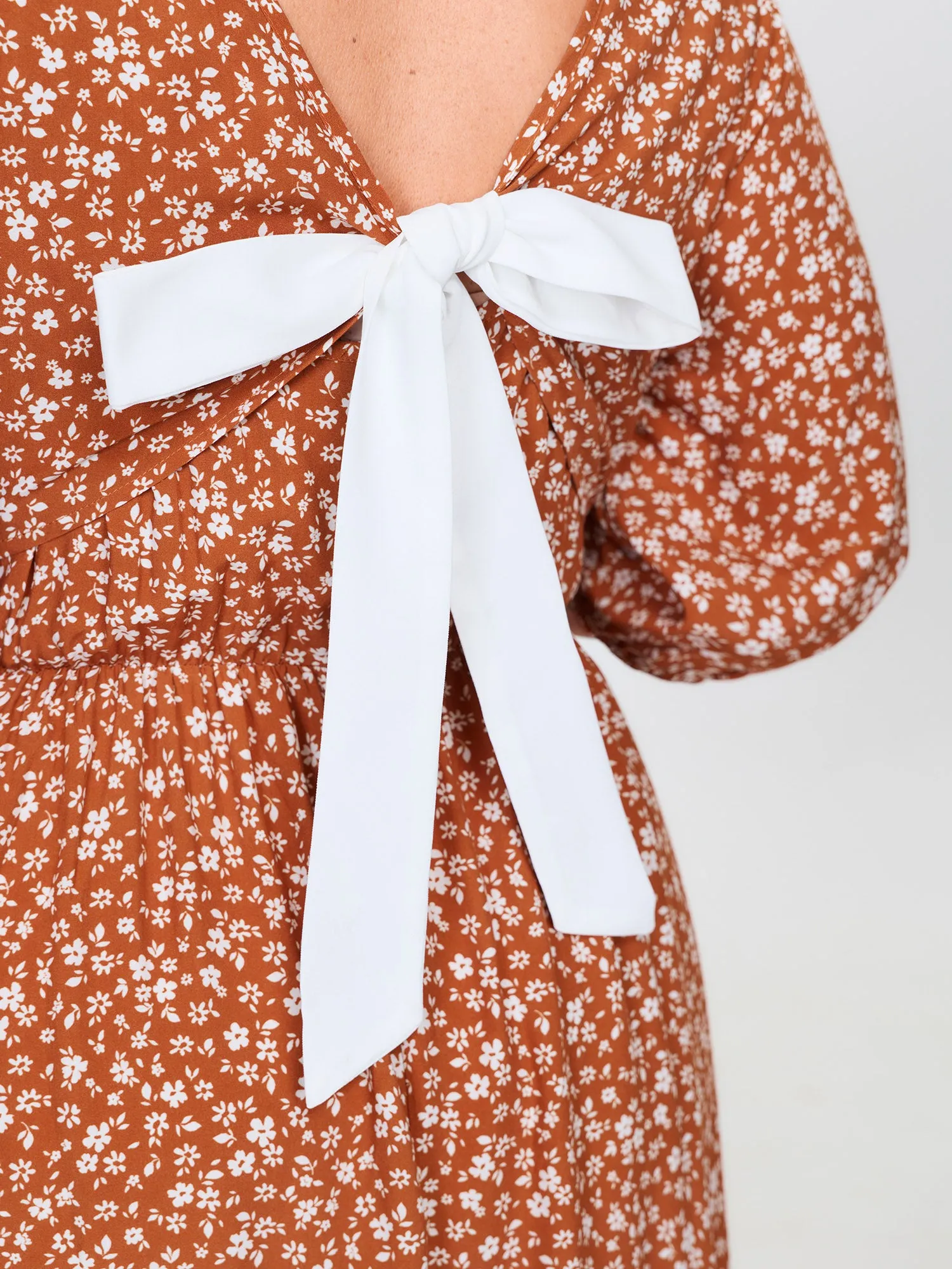 Floral Bow Back Square Neckline Midi Dress sold by Bloomchic product image thumbnail 4