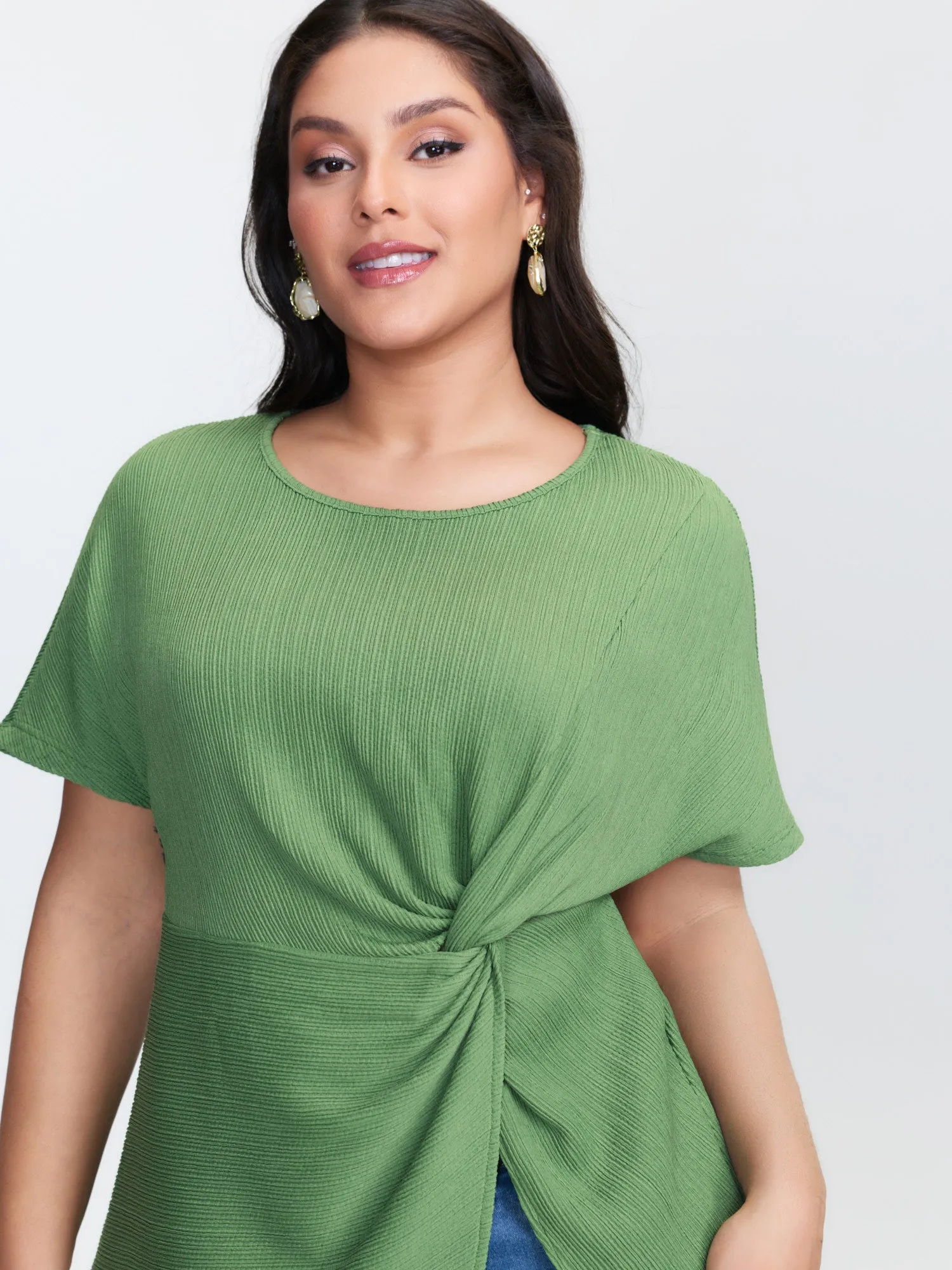 Knotted Side Waist Slit T-Shirt sold by Bloomchic product image thumbnail 2