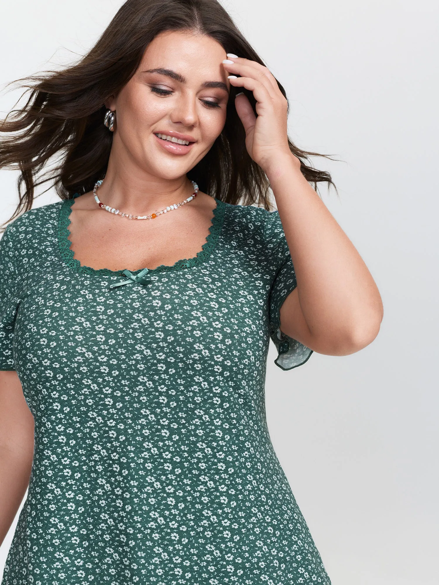 Floral Print Lace Neckline T-Shirt sold by Bloomchic product image thumbnail 2