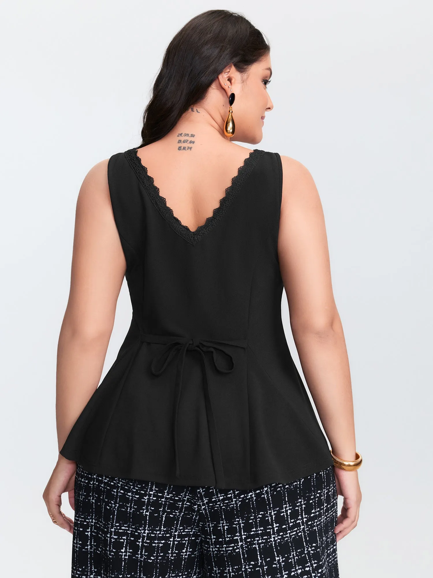 Lace Trim Cinched-Flared Tank Top sold by Bloomchic product image thumbnail 4