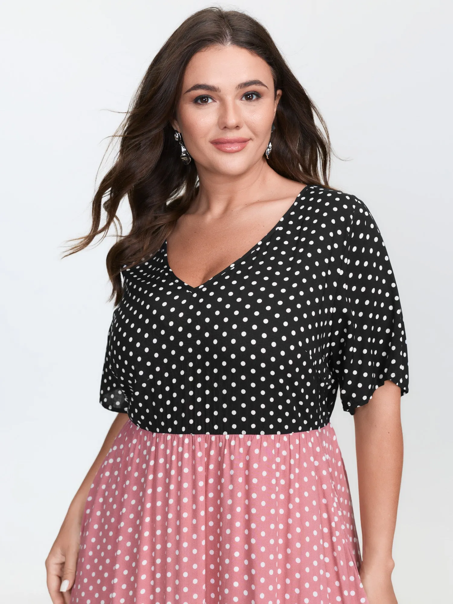 Polka Dots Colorblock Midi Dress sold by Bloomchic product image thumbnail 2