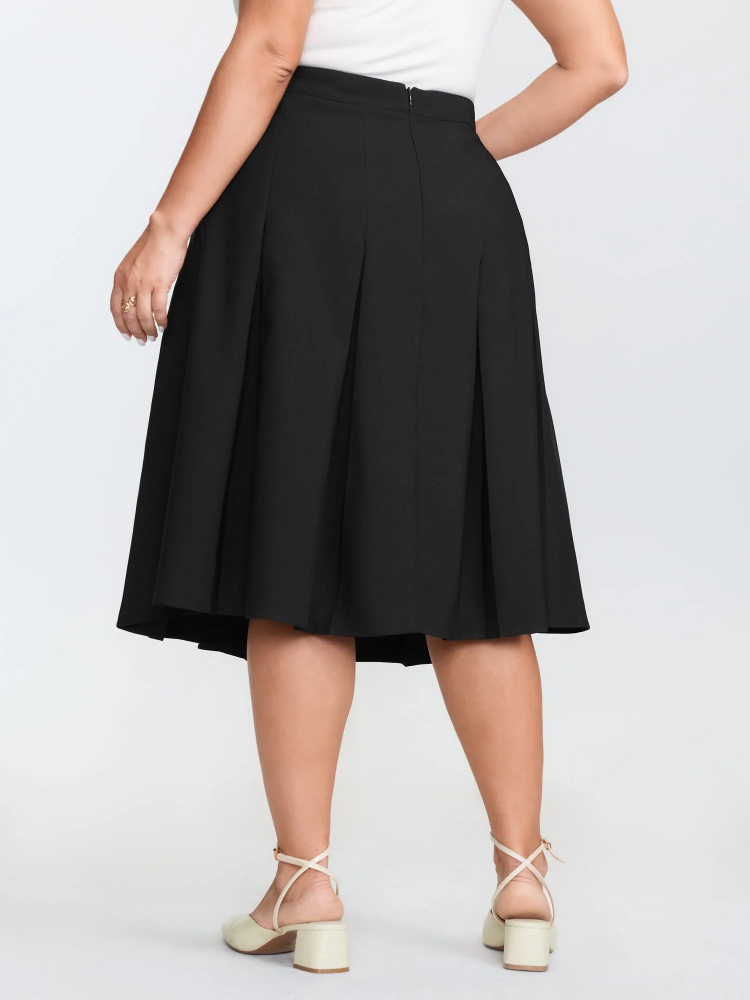 Timeless Pleated Stretchy Midi Skirt sold by Bloomchic product image thumbnail 4